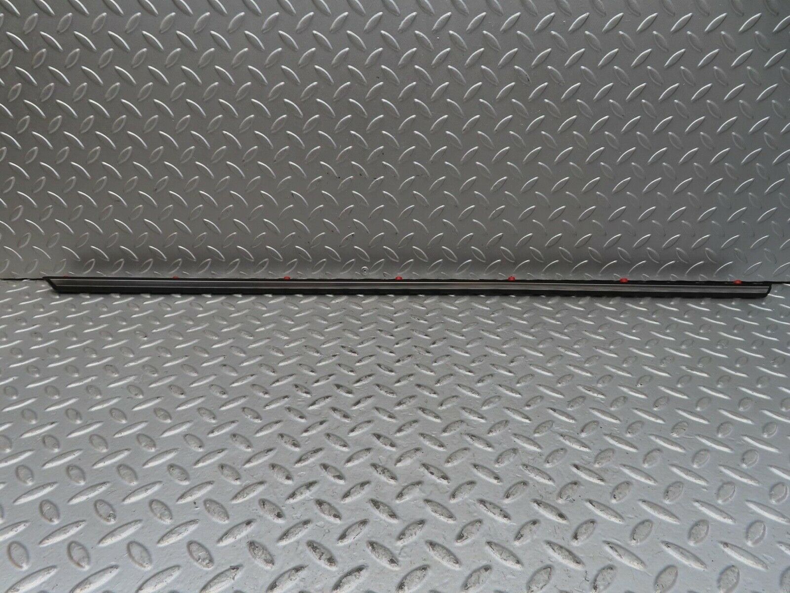 15836 Mercedes-Benz W123 280E Rear Left Door Centre Moulding Trim