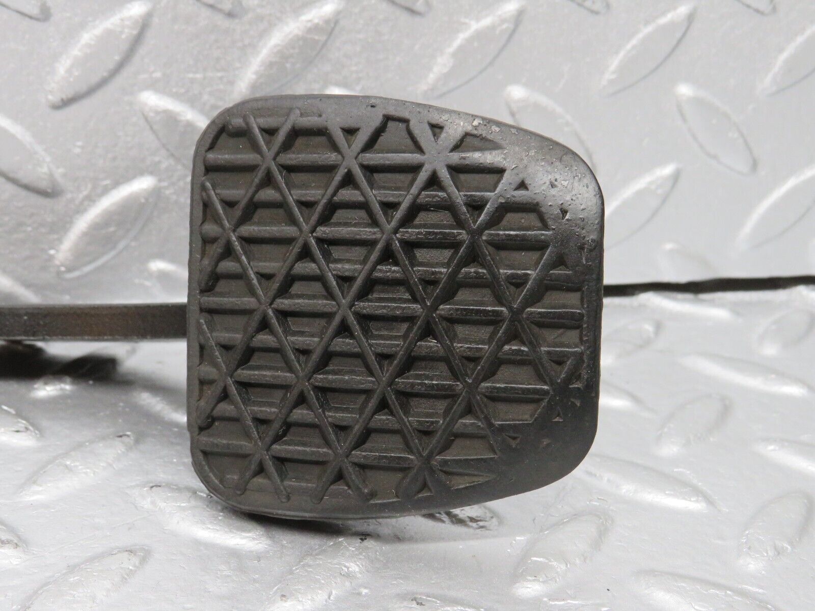 40380 Mercedes-Benz W110 230 Brake Pedal With Rubber 1102910182