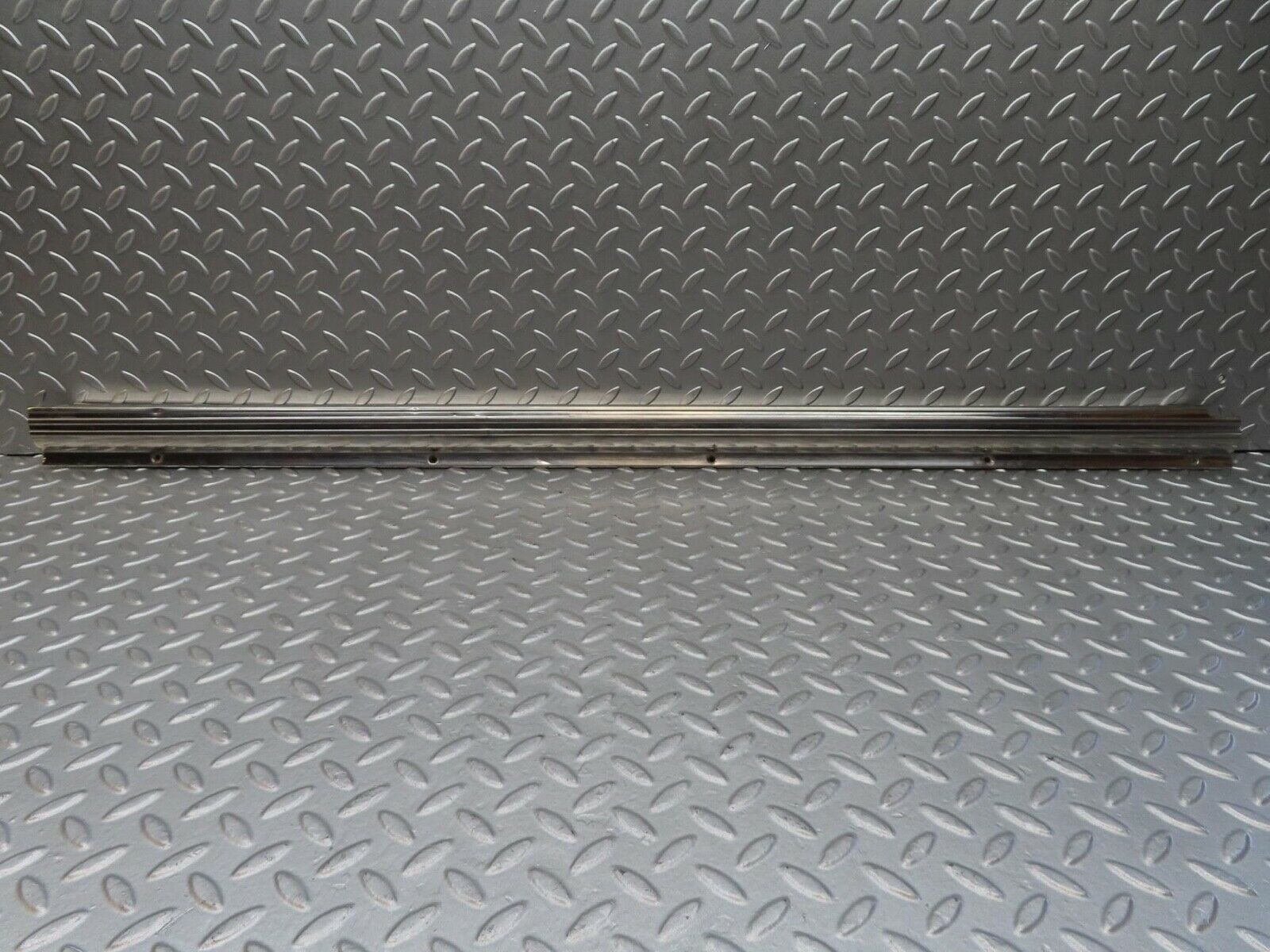 14118 Mercedes-Benz C107 280SLC Left Door Sill Chrome