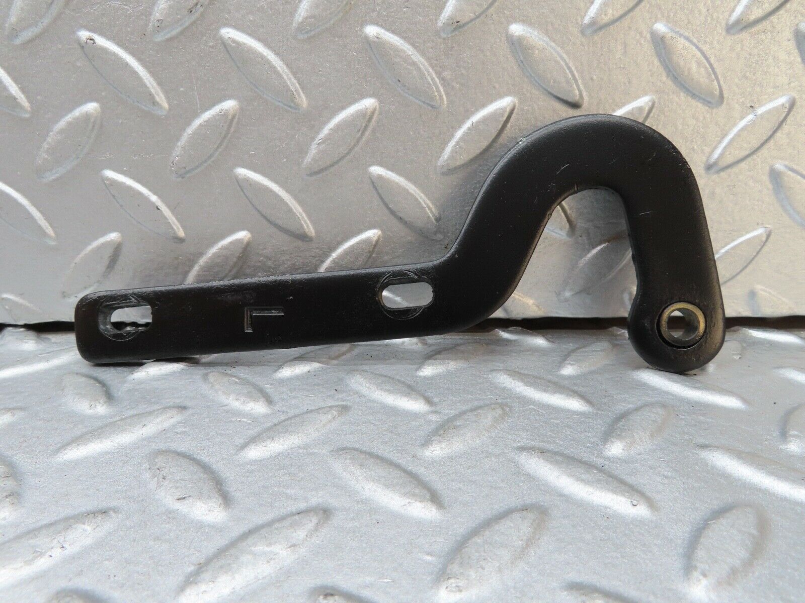 17601 Mercedes-Benz W116 450SEL Bonnet Hinge Support Left Side