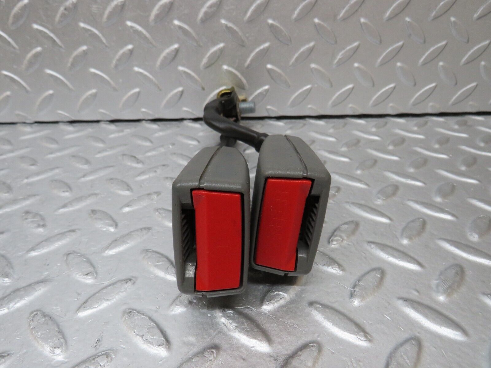 35279 Mercedes-Benz W221 Rear Seat Belt Set & Buckles 2218600485 2218600385