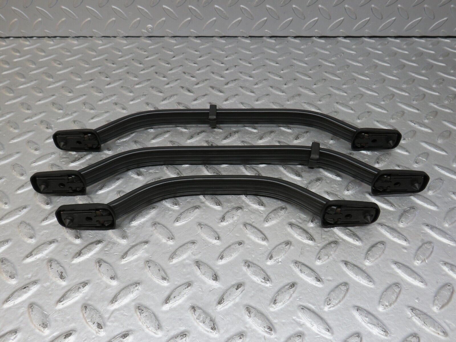 36507 Mercedes-Benz W201 190E 2.0L Interior Roof Grab Handle Set Beige