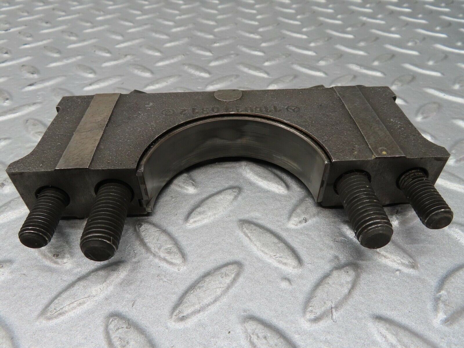 16542 Mercedes-Benz C107 350SLC Coupe Crankshaft Bearing Holder Block 1160110312