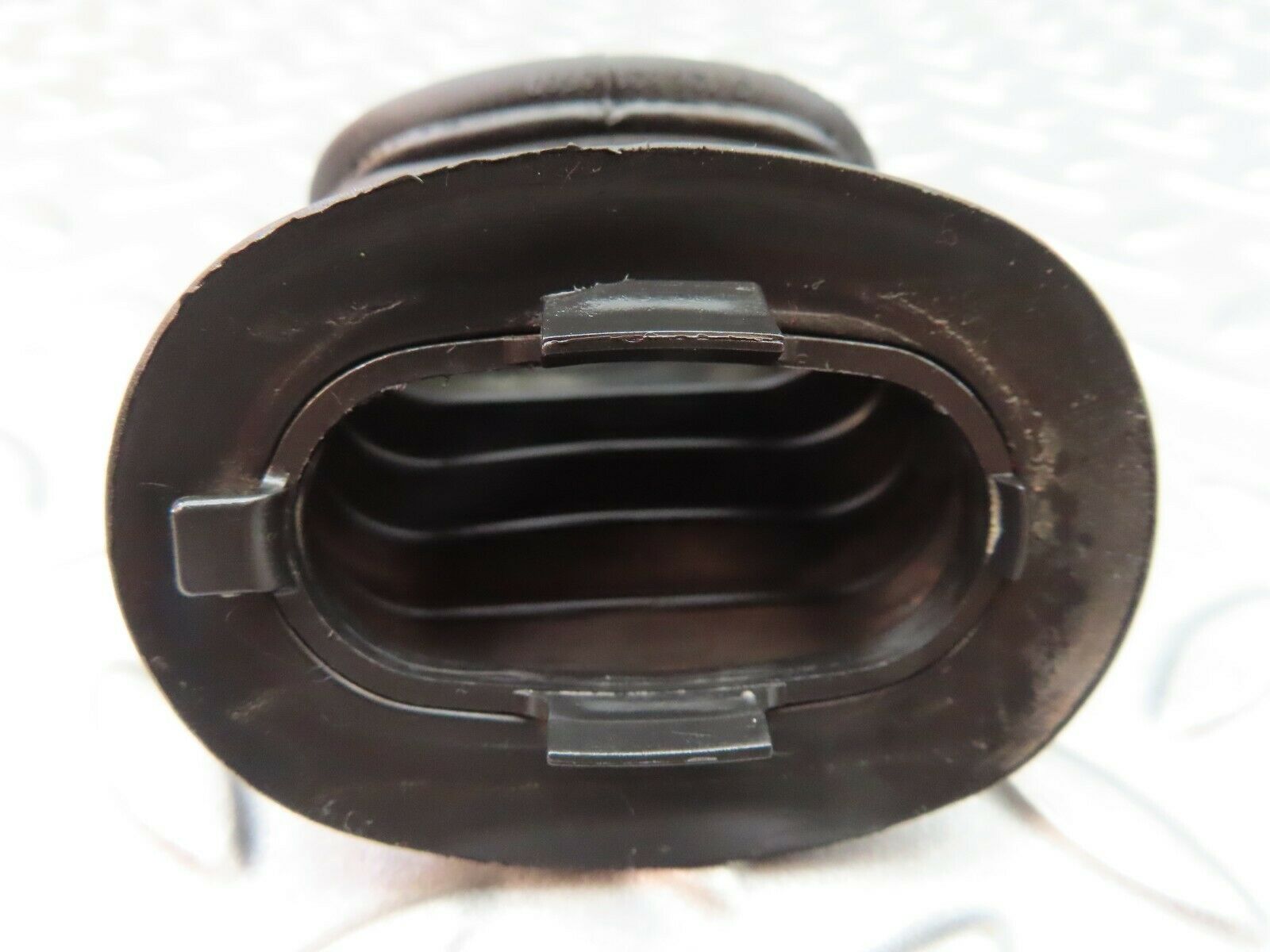 6046 Mercedes-Benz W126 380SE Rear Door Wire Protector Rubber 1268210597