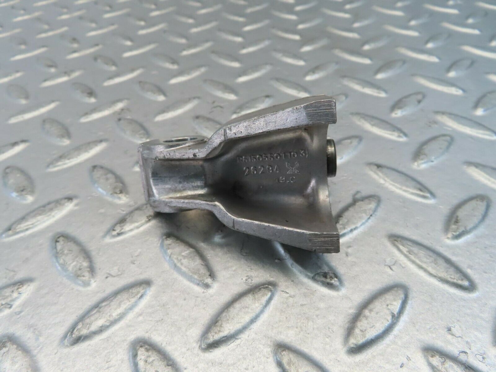 10971 Mercedes-Benz W115 220D Rocker Arm Support 6150550110