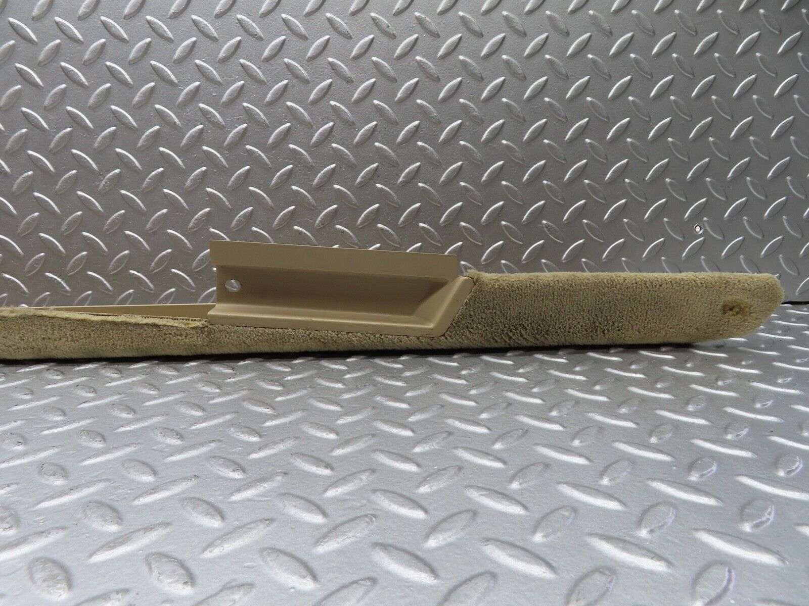 20017 Mercedes-Benz R129 300SL Coupe Right Door Sill Cover Cream 1296800235