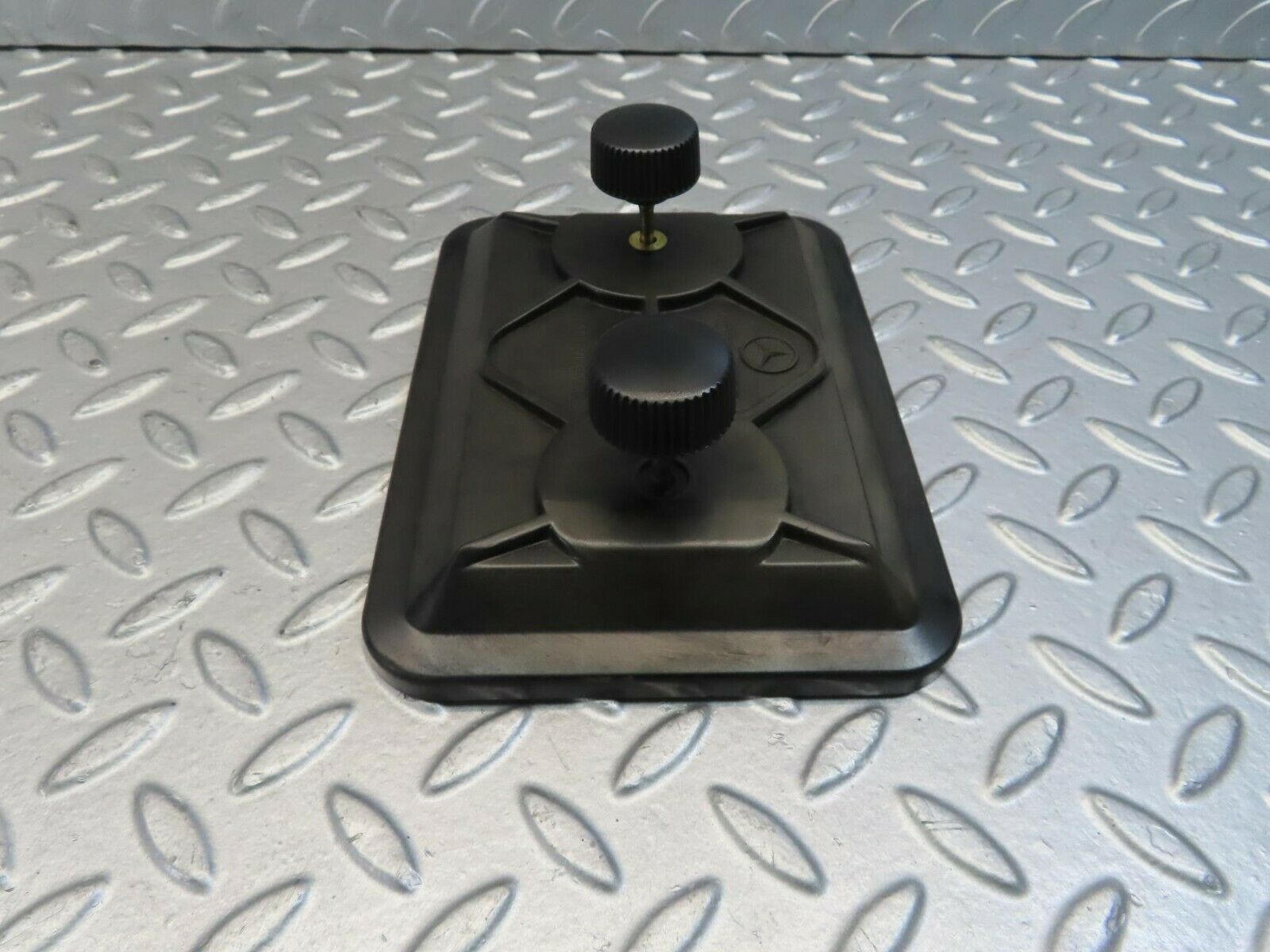 11423 Mercedes-Benz C123 230CE Coupe Fuse Box Cover 1235400082