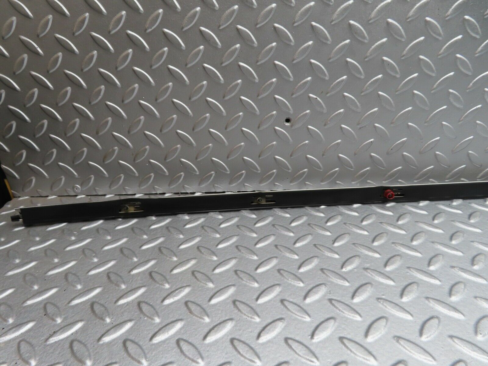 20463 Mercedes-Benz W114 280CE Coupe Rear Left Fender Wing Centre Moulding Trim