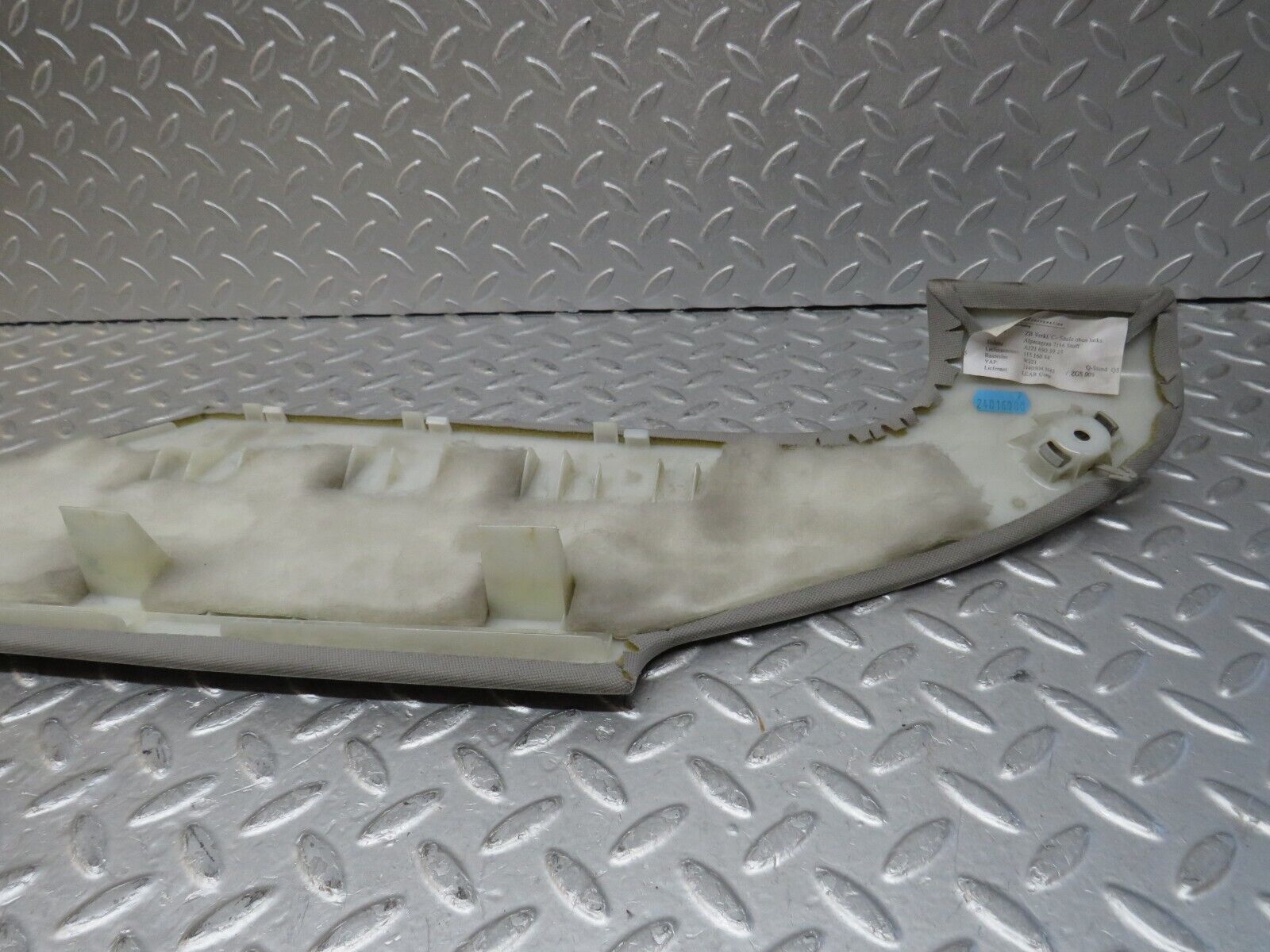 35208 Mercedes-Benz W221 C Pillar Interior Trim Left Side 2216903925