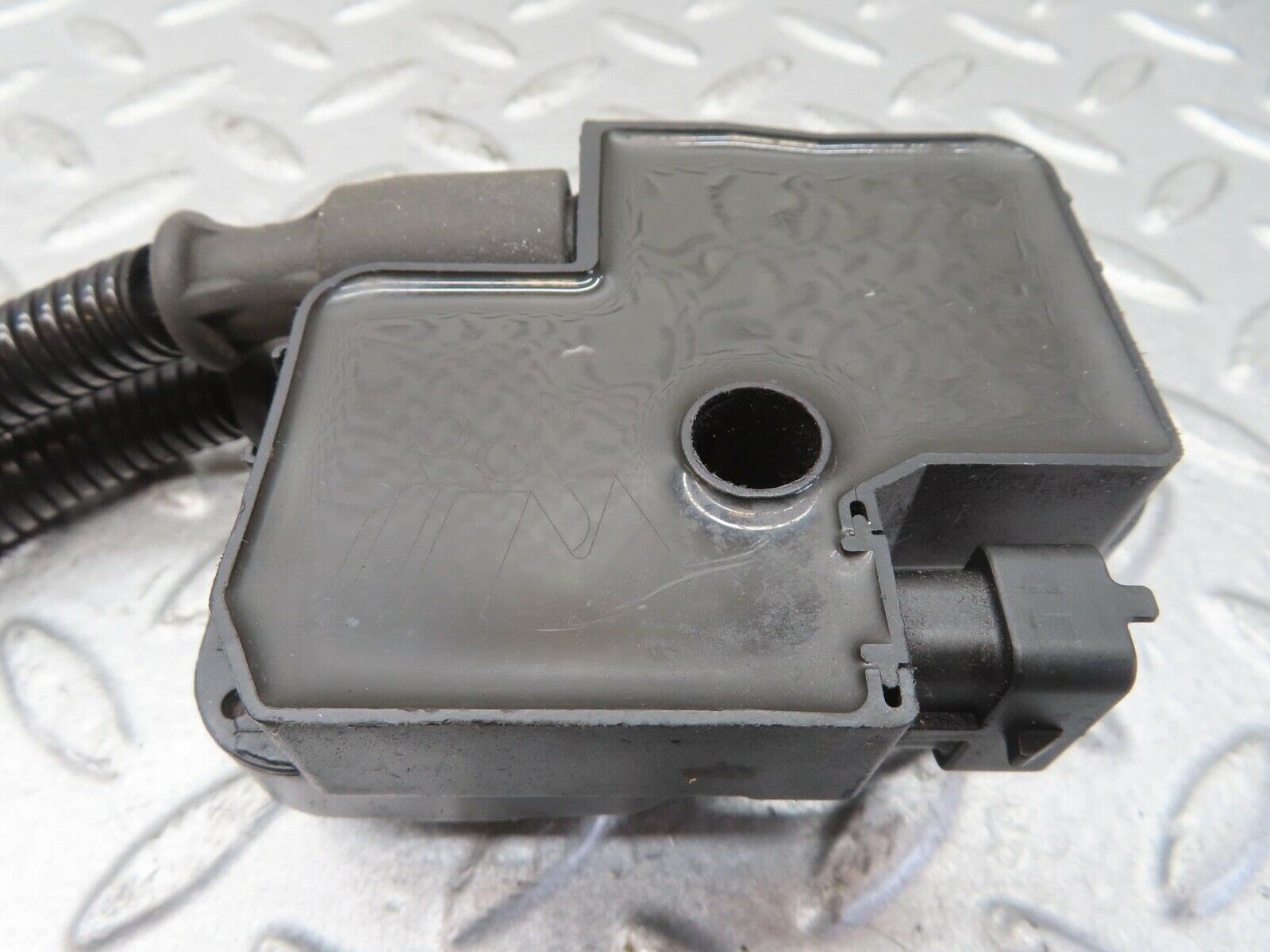 13403 Mercedes-Benz W220 S430 Ignition Coil 0001587803