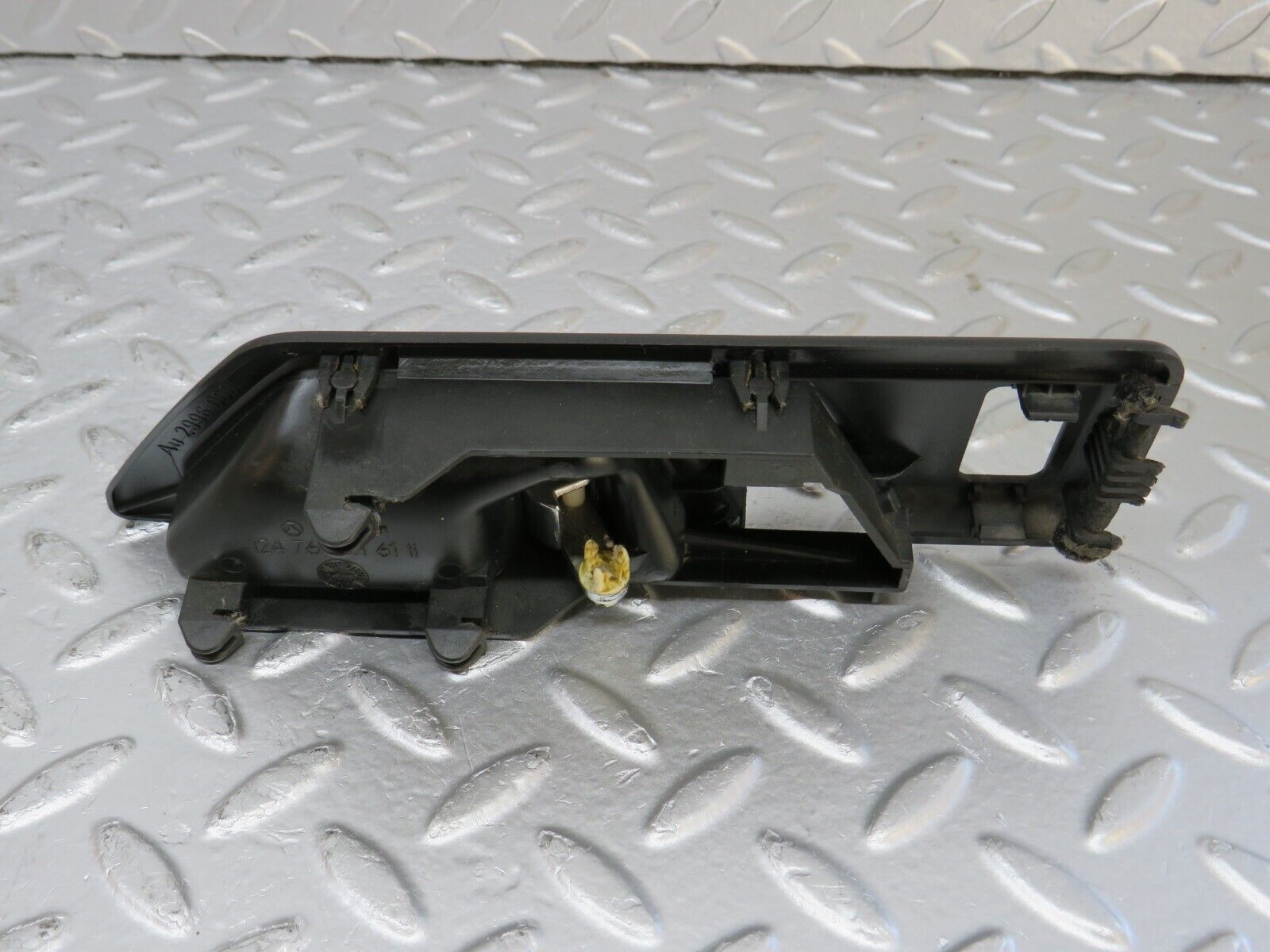 33909 Mercedes-Benz W124 260E Interior Door Handle Rear Left 1247600161