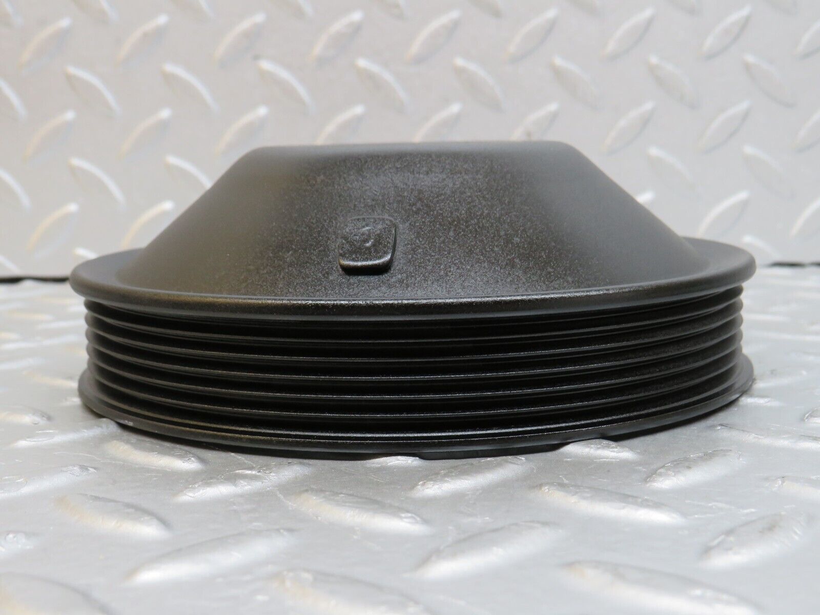 36793 Mercedes-Benz W201 190E 2.0L Steering Pump Pulley 2014600479