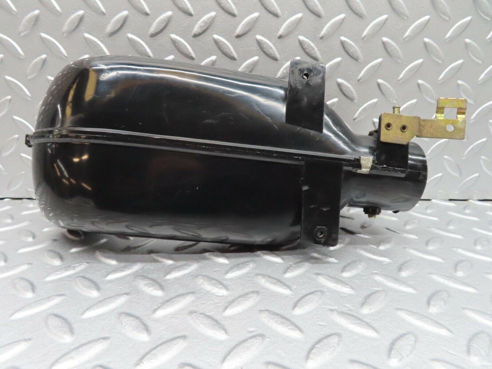 13985 Mercedes-Benz C107 280SLC Heater Air Duct