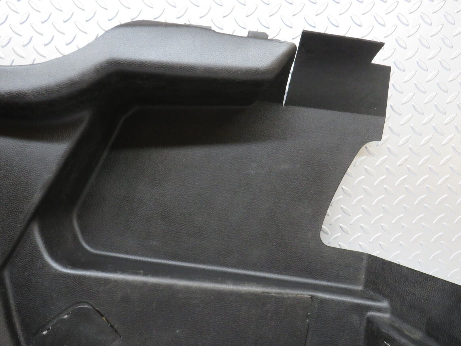 34034 Mercedes-Benz W124 260E Trunk Cover Panel Right 1246900830