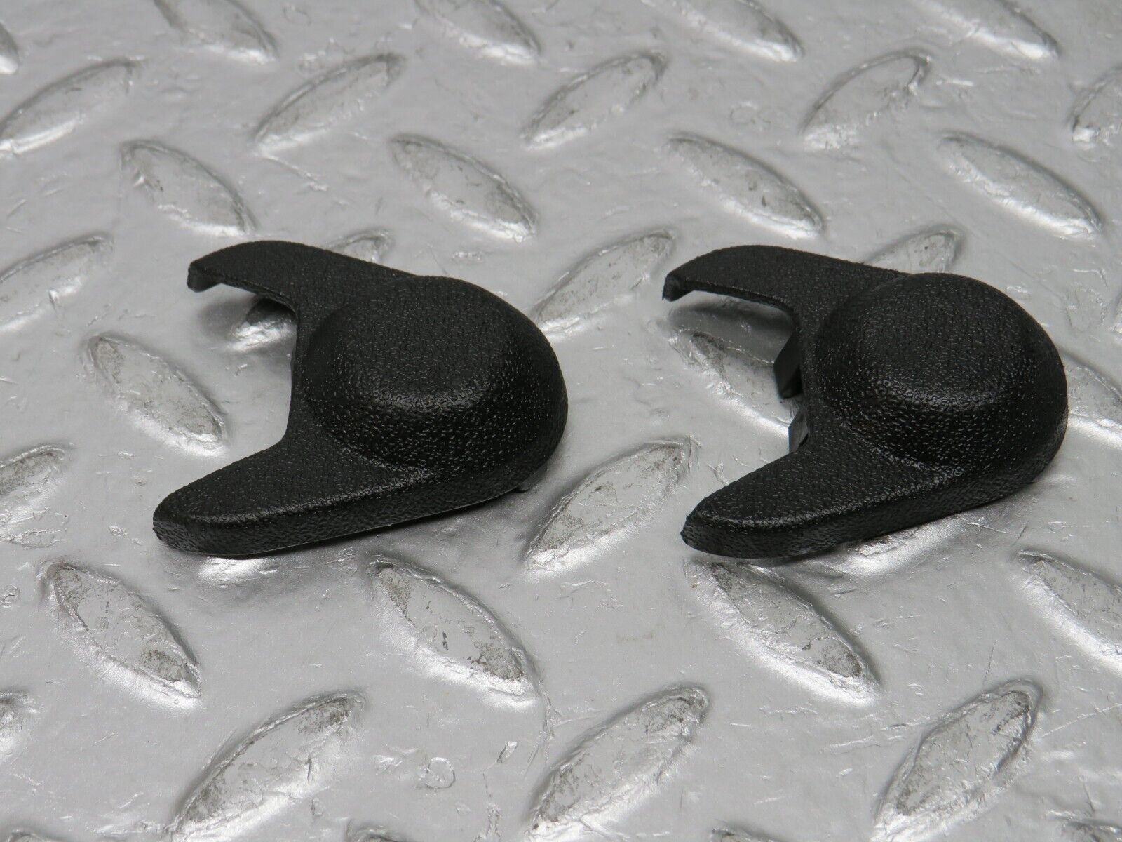 31384 Mercedes-Benz S124 220TE Seat Belt Cover Pair 1248680230