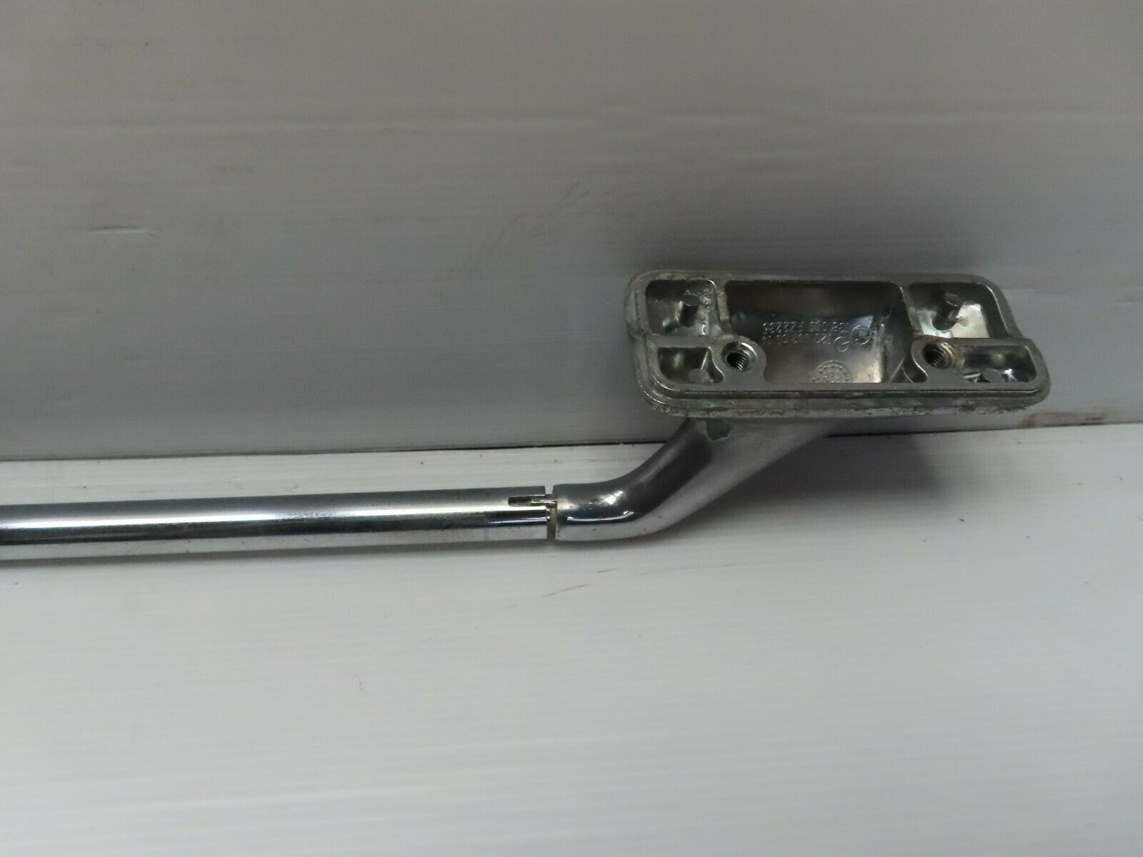 7784 Mercedes-Benz S123 230TE Wagon Roof Bar Roof Rack Chrome Left 1238420914