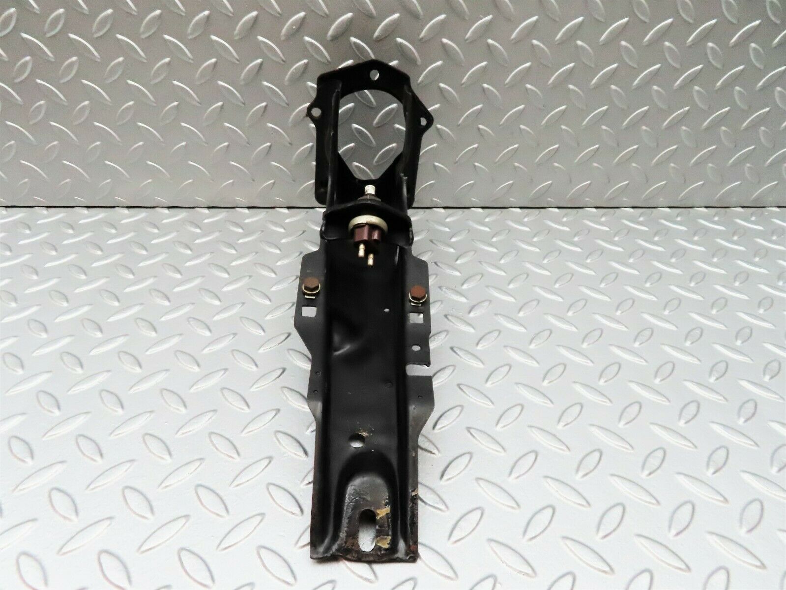 3665 Mercedes-Benz W108 280SE Brake Pedal Bracket