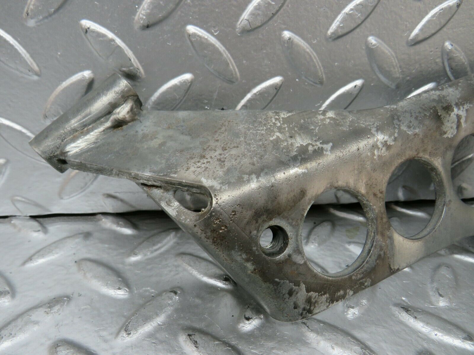 24175 Mercedes-Benz W123 280E Power Steering Pump Bracket