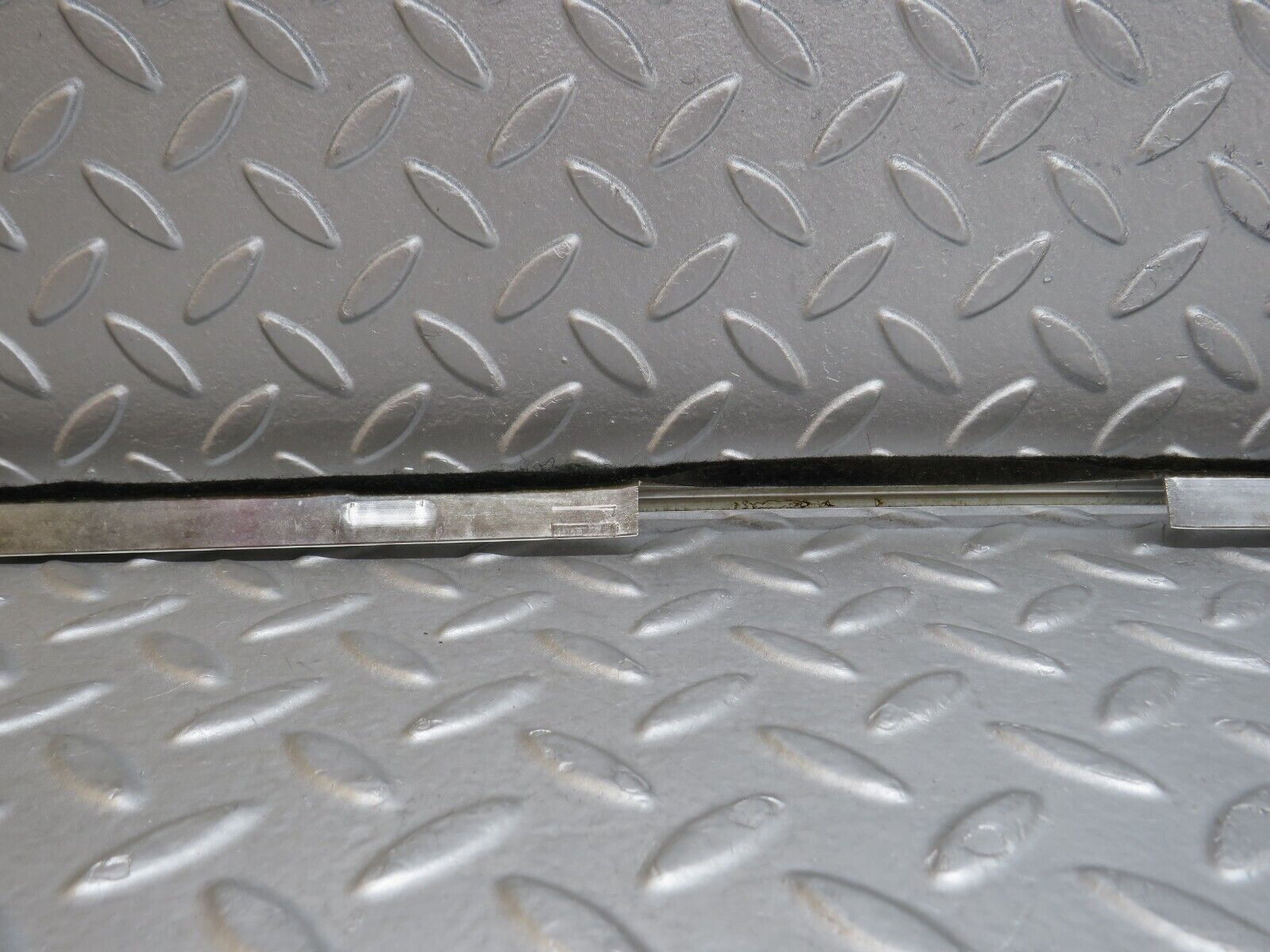 37468 Mercedes-Benz W109 300SEL Dashboard Chrome Trim