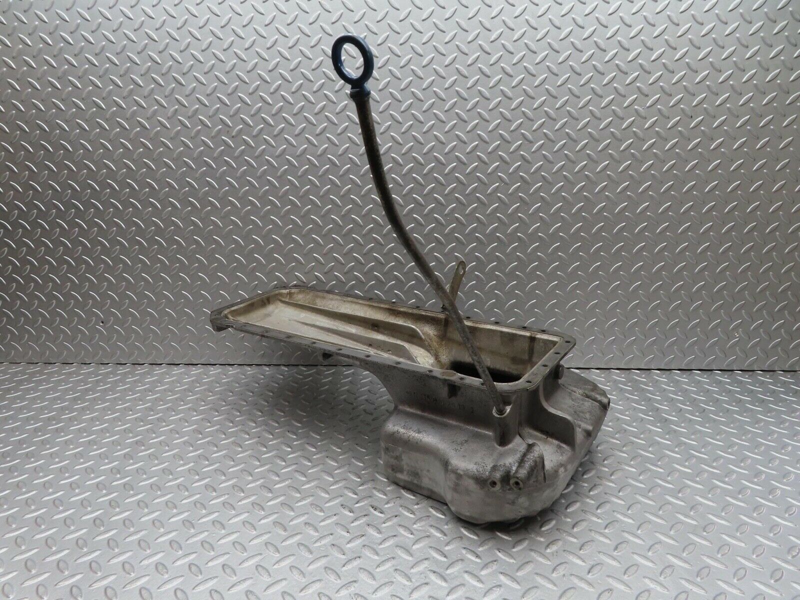 16528 Mercedes-Benz C107 350SLC Coupe Oil Pan Oil Sump 1160102913