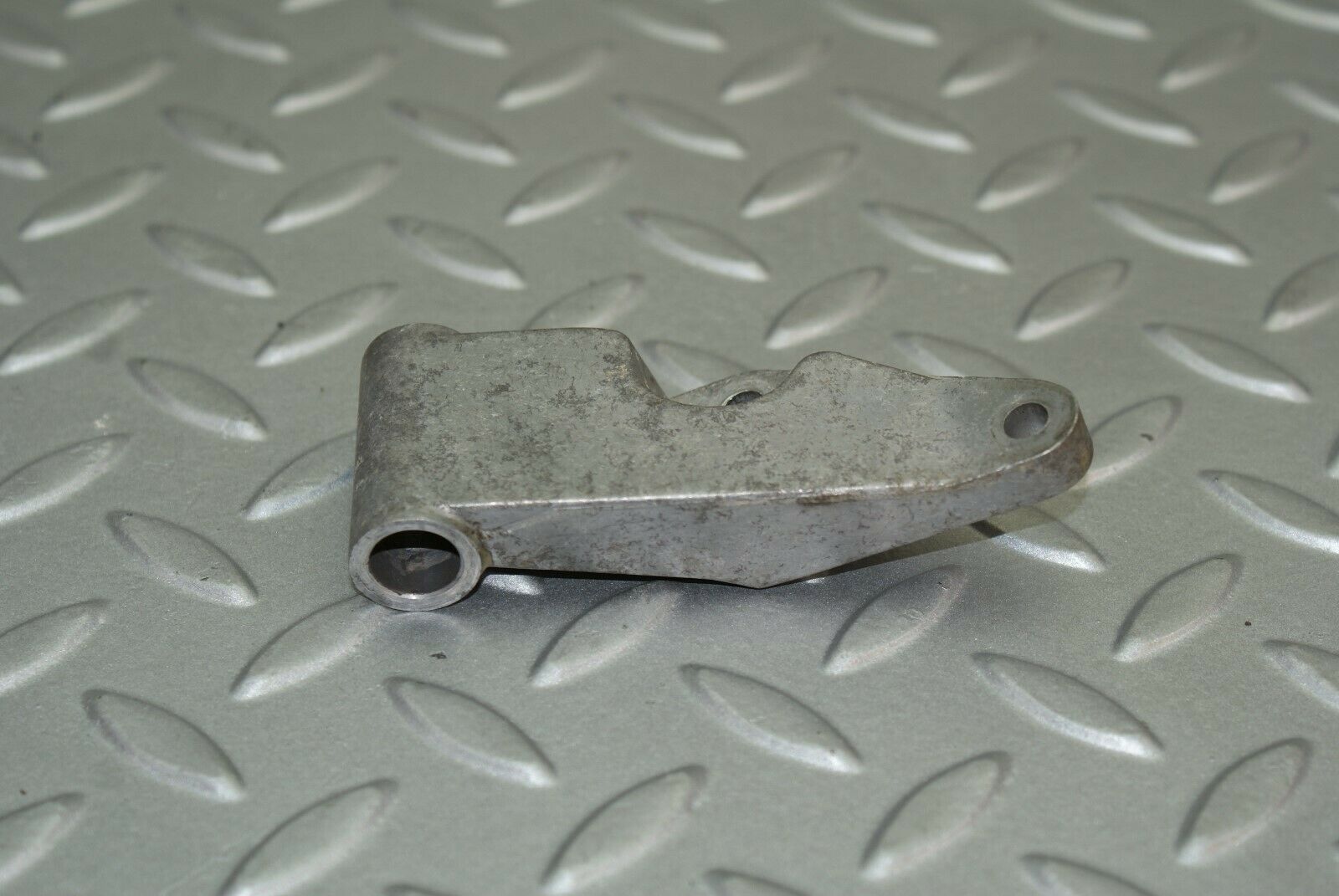 2684 Mercedes-Benz W116 350SE Gas Pedal Accelerator Bracket Holder