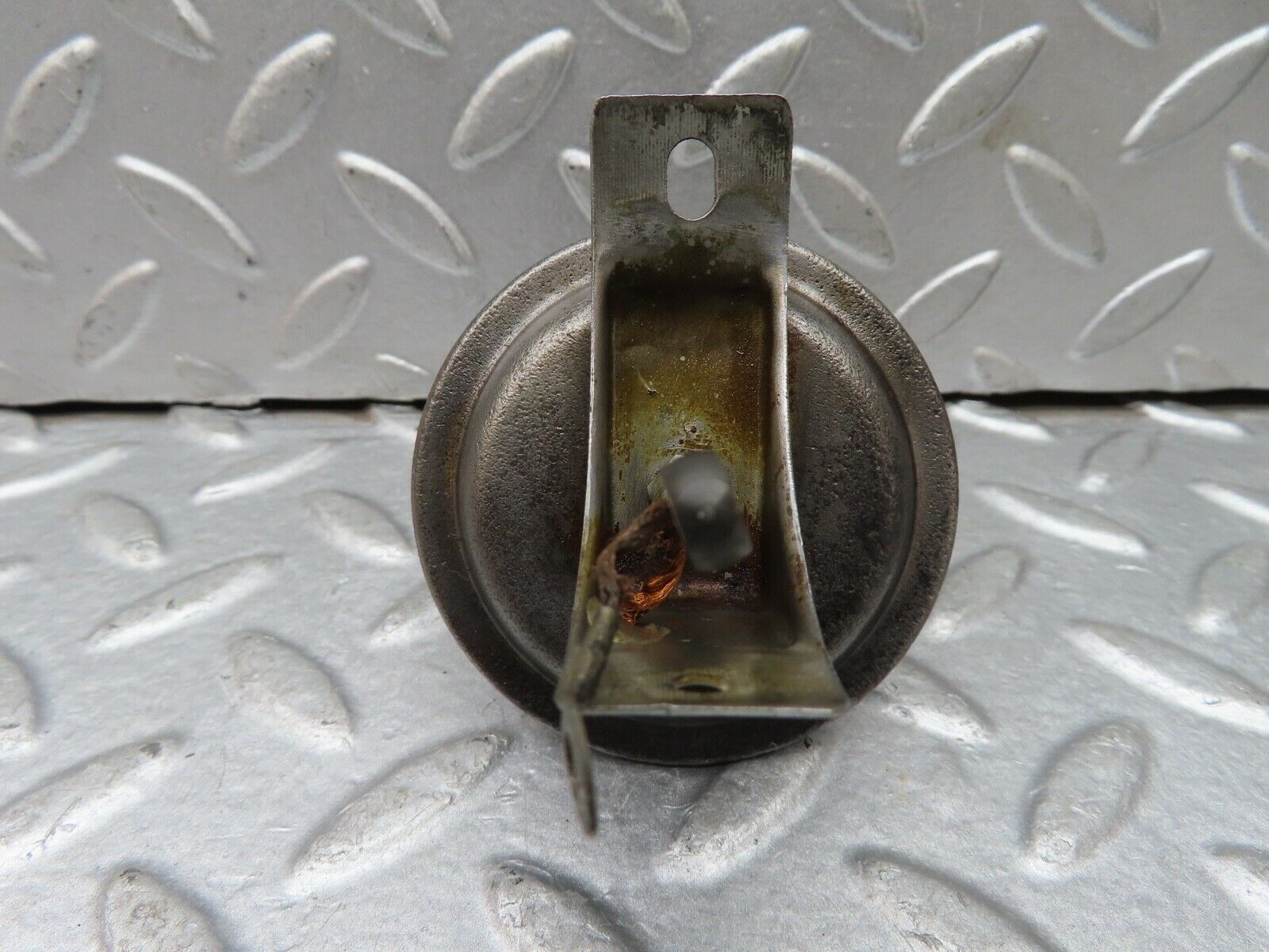 18574 Mercedes-Benz W136 170V Ignition Distributor Vacuum Control Valve