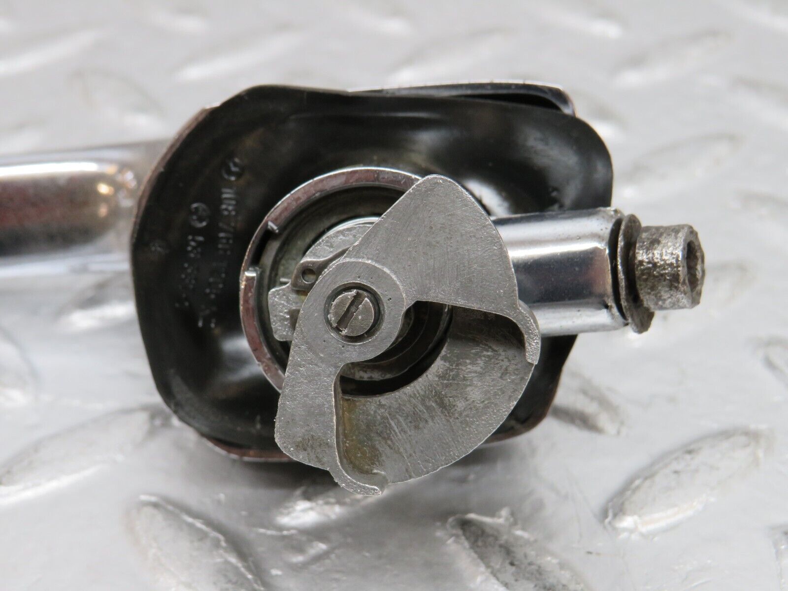 0795 Mercedes-Benz W108 280SE Front Right Door Handle No Key 1087661401