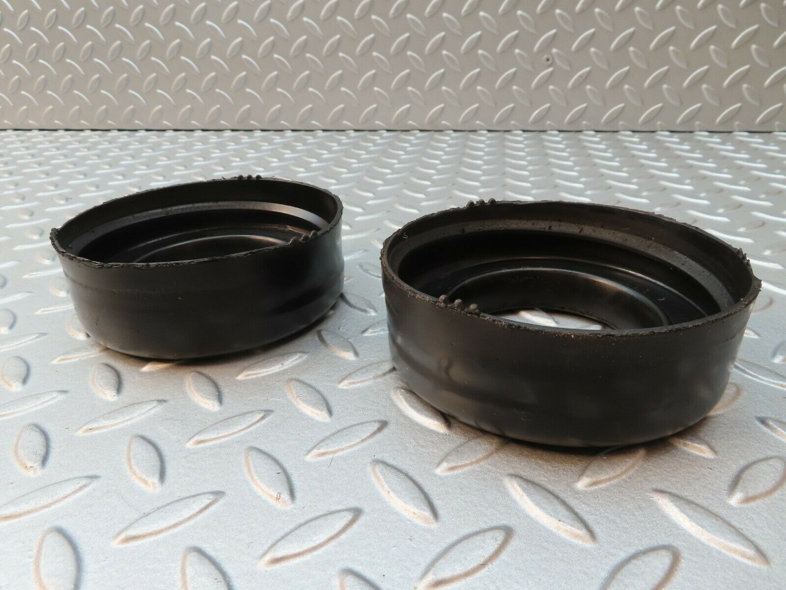 4219 Mercedes-Benz V123 240D LWB Front Rubber Buffer Suspension 1233211584