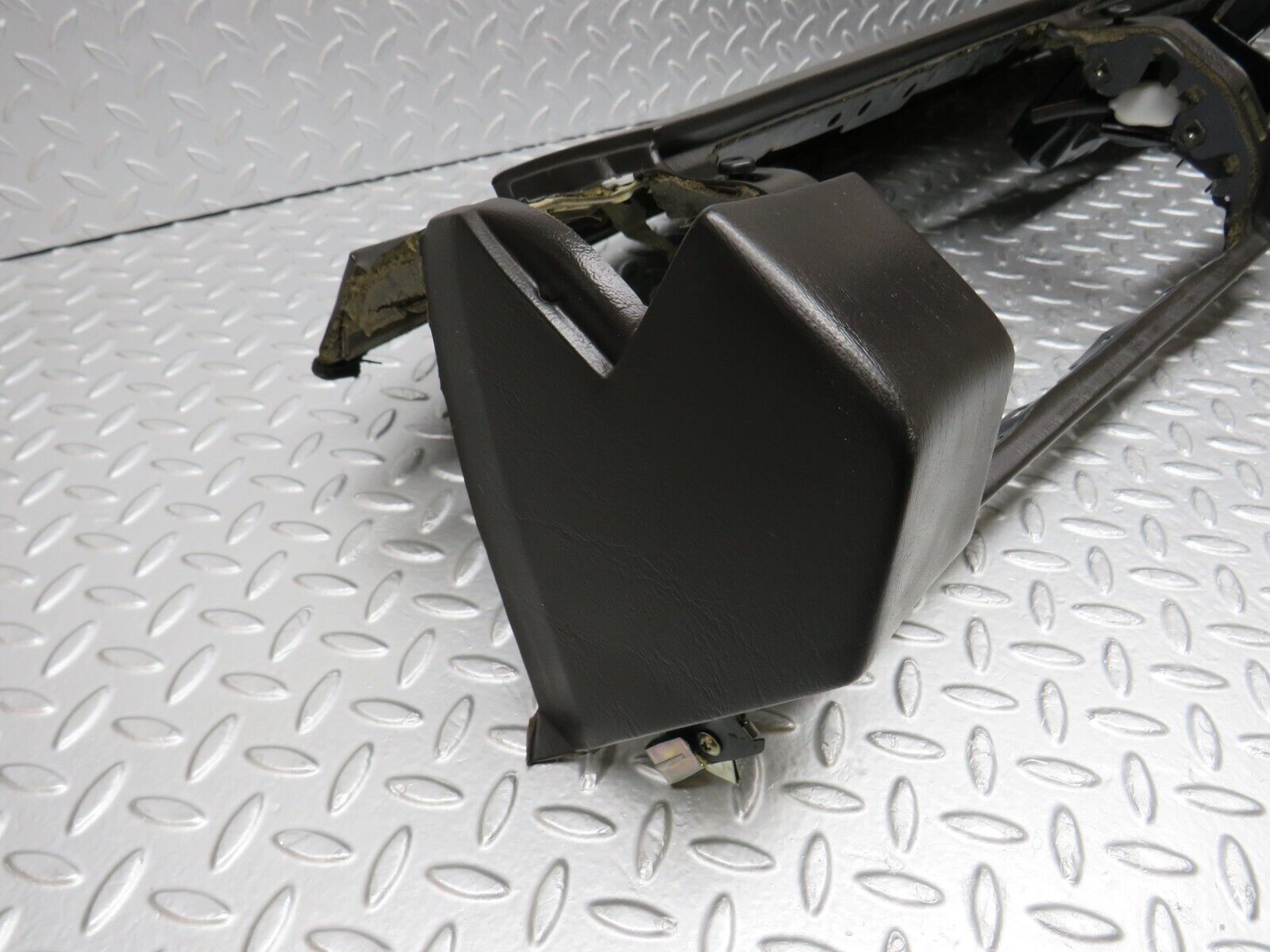 38610 Mercedes-Benz R129 280SL Coupe Dashboard Black