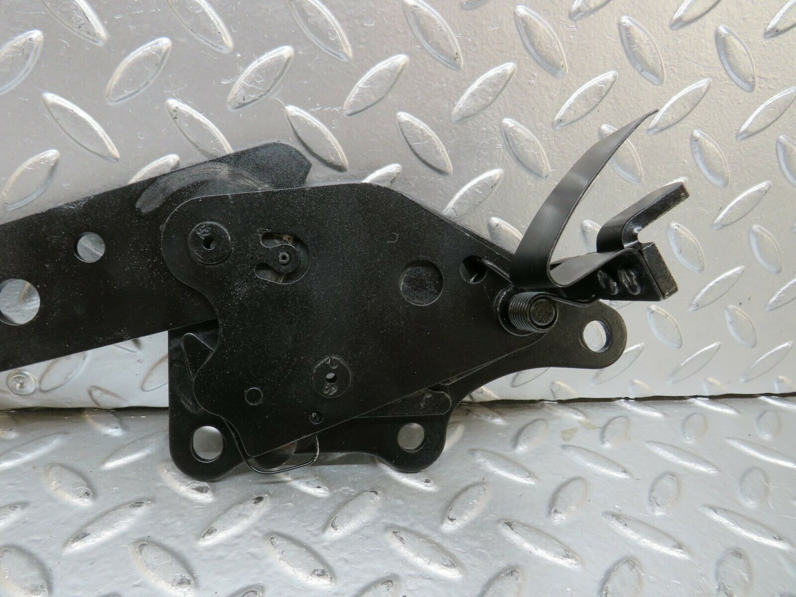 24314 Mercedes-Benz S124 220TE Wagon Rear Seat Hinge Pair