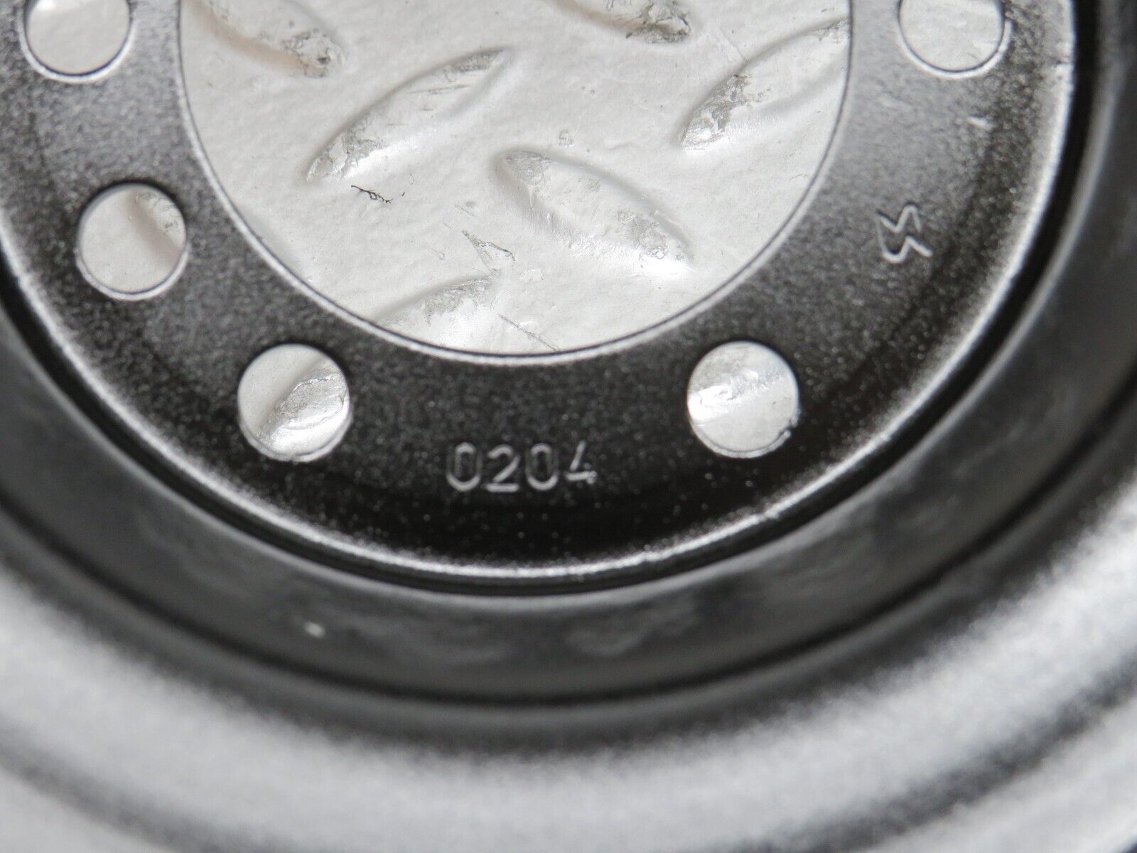 29514 Mercedes-Benz W124 230E Crankshaft Pulley 6030320204