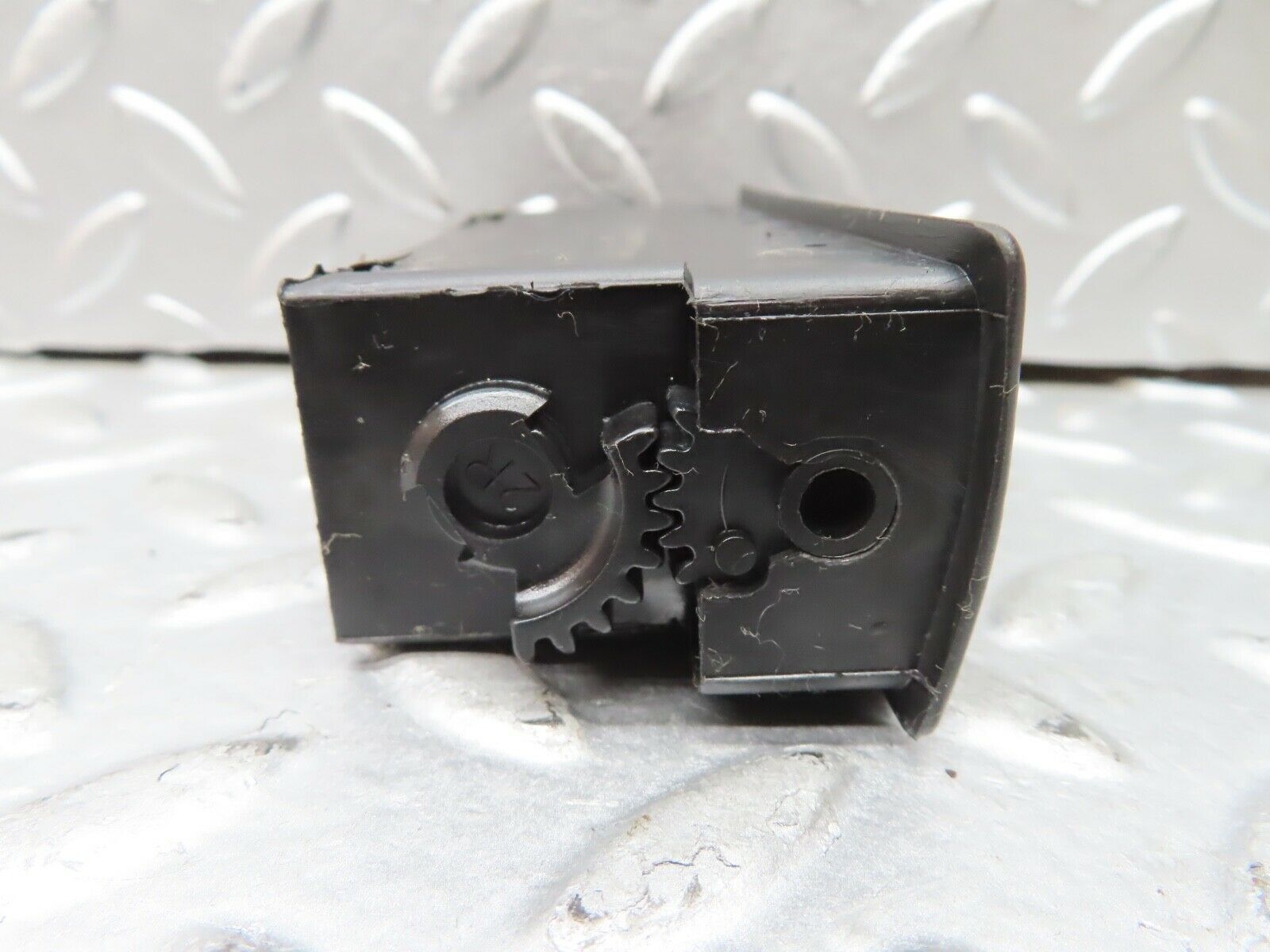 21663 Mercedes-Benz W126 300SE Dashboard Air Vent Right Side 1268310842