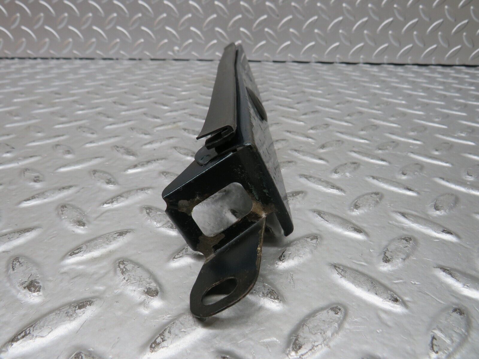 27739 Mercedes-Benz S124 300TE Wagon Under Headlight Trim Left