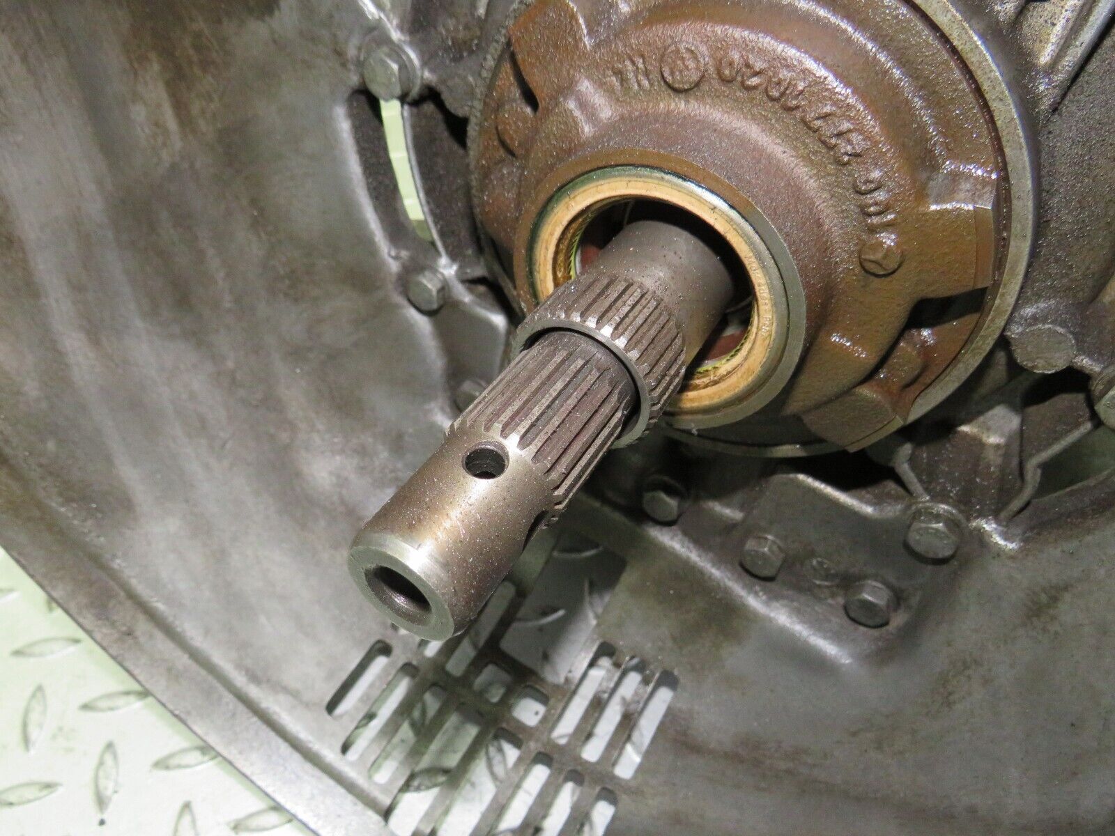 0089 Mercedes-Benz W116 350SE Automatic Gearbox 1152714201