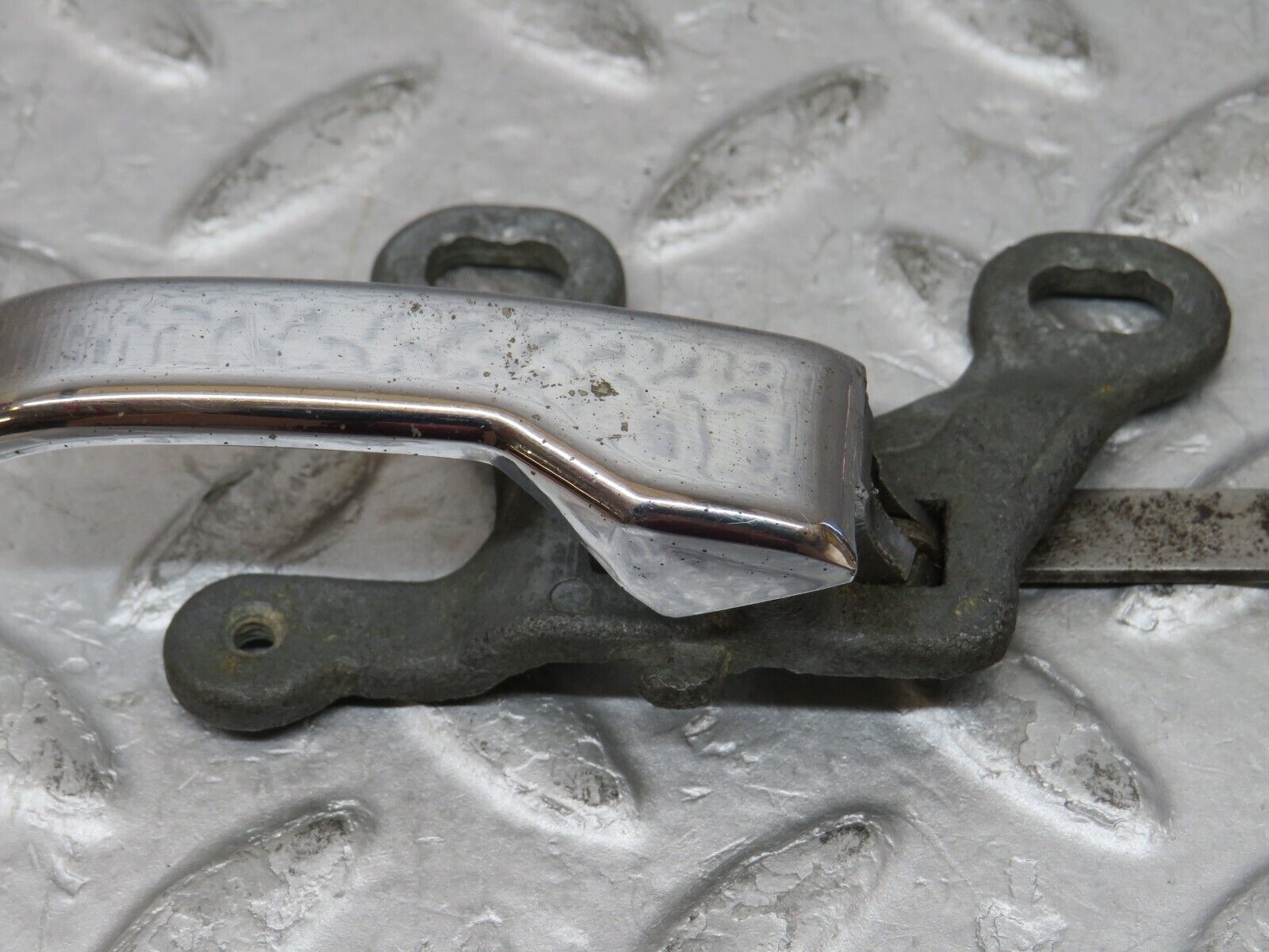 35744 Mercedes-Benz W108 Interior Door Handle Left 1107660319