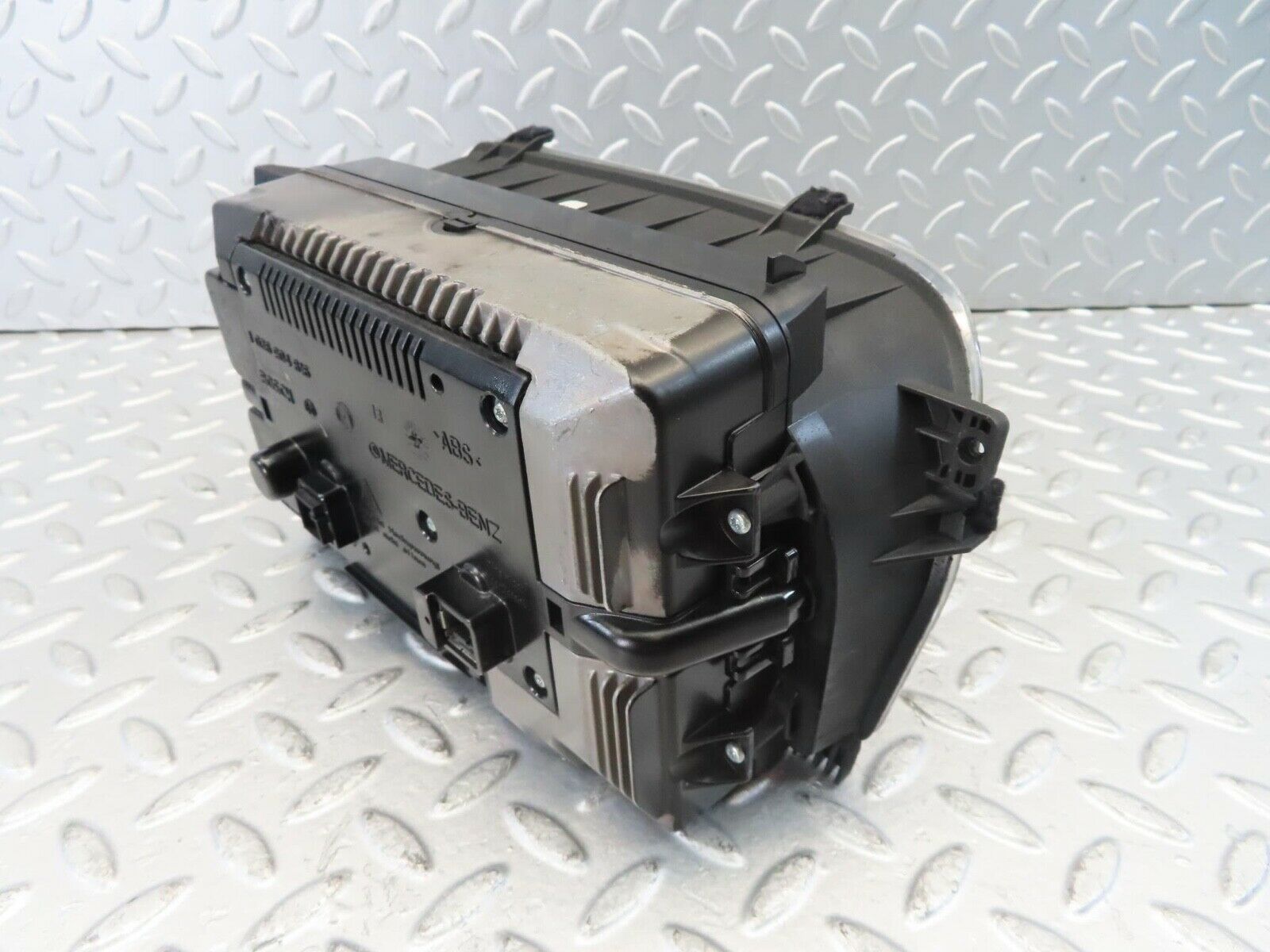 11122 Mercedes-Benz W221 S320 Sat Nav Radio Display 1036904816