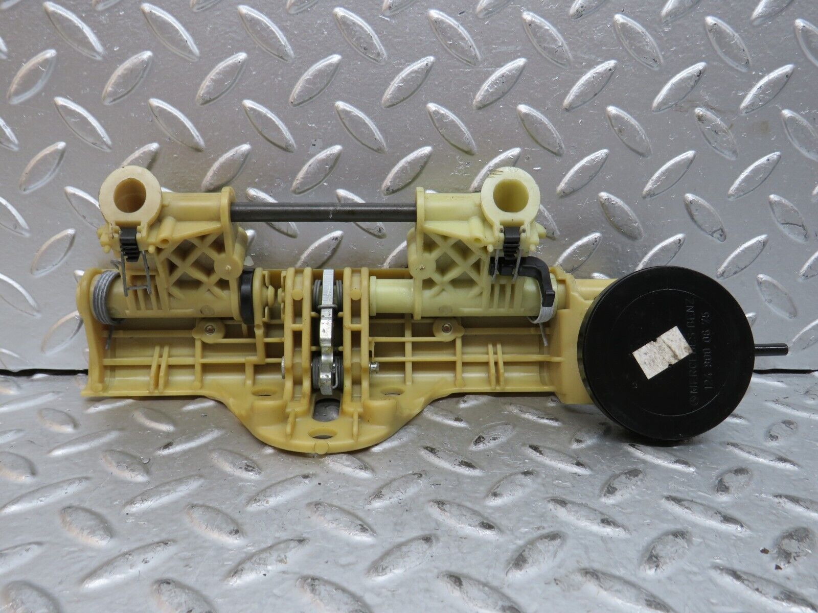 29044 Mercedes-Benz C124 320CE Rear Headrest Folding Mechanism 1248000675