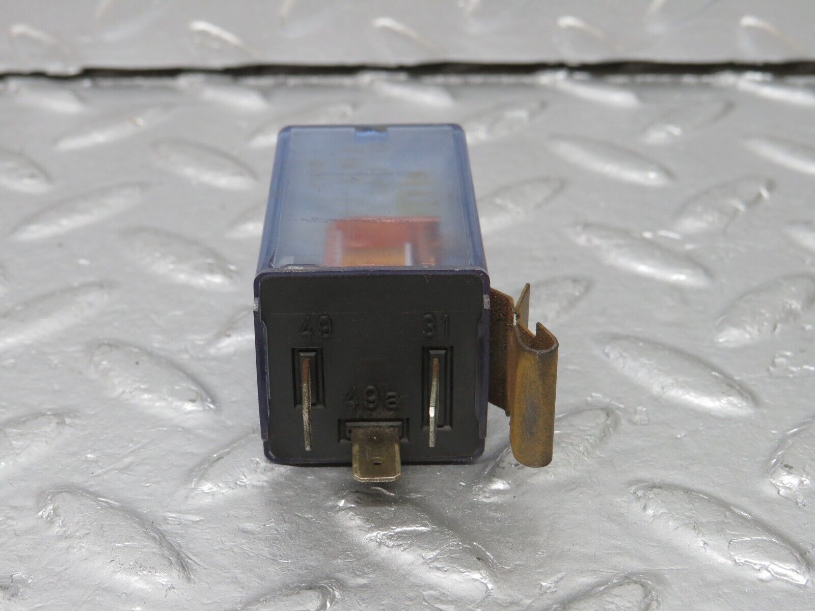 40315 Mercedes-Benz W110 230 Flasher Relay Hella 4DB003750-09