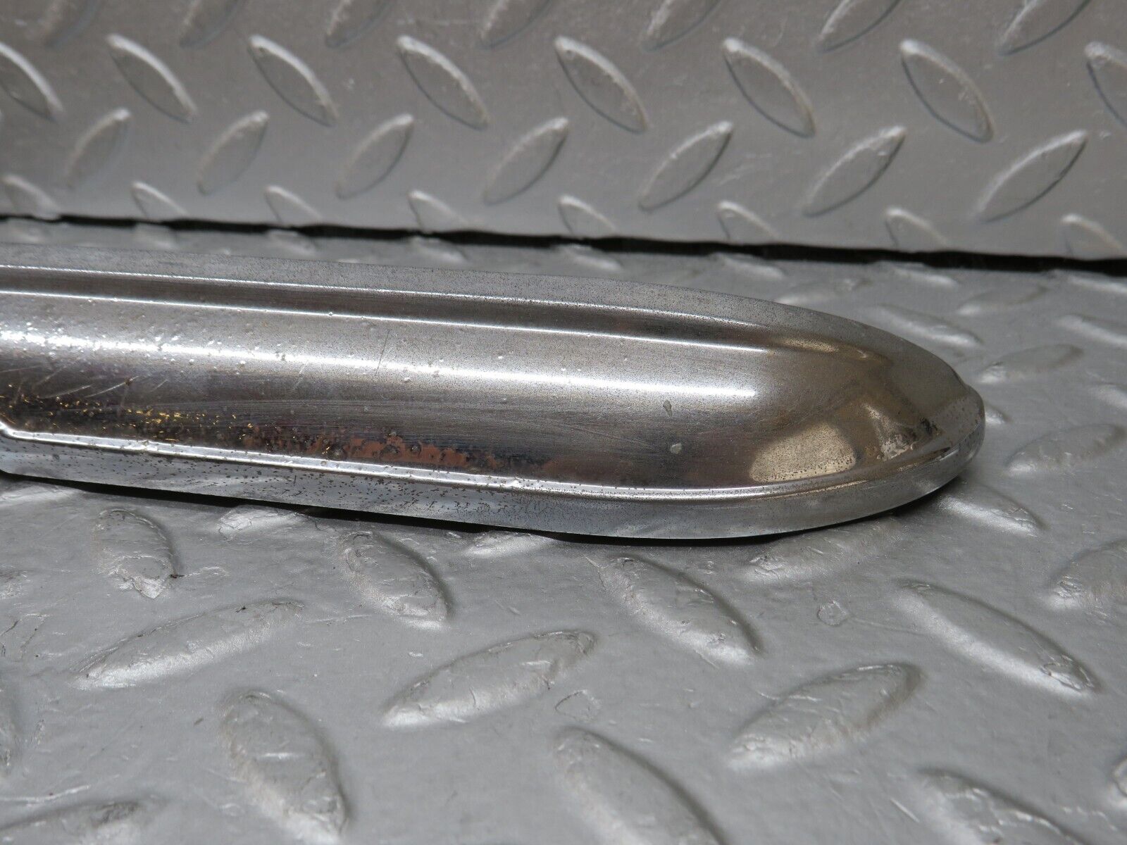 35829 Mercedes-Benz W108 number Plate Light Trunk Lid Chrome