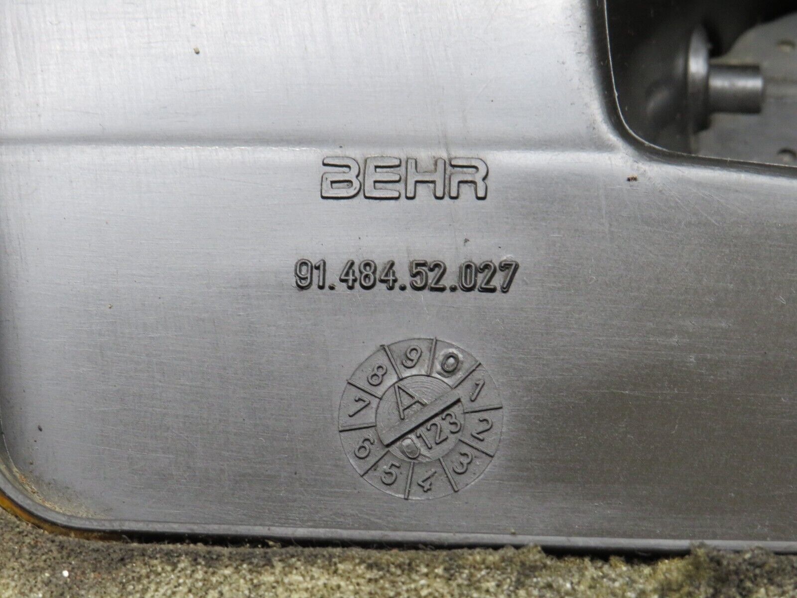 31647 Mercedes-Benz W201 190LE 1.8L Heater Blower Housing Behr 91.484.52.017