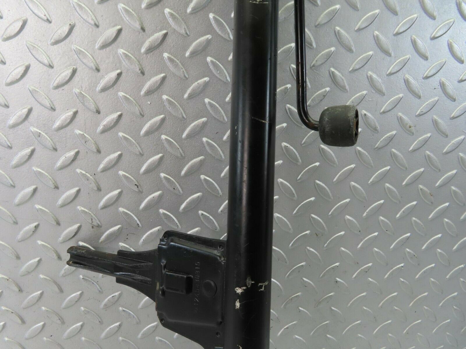 9499 Mercedes-Benz C124 300CE Coupe Car Jack 1245830315