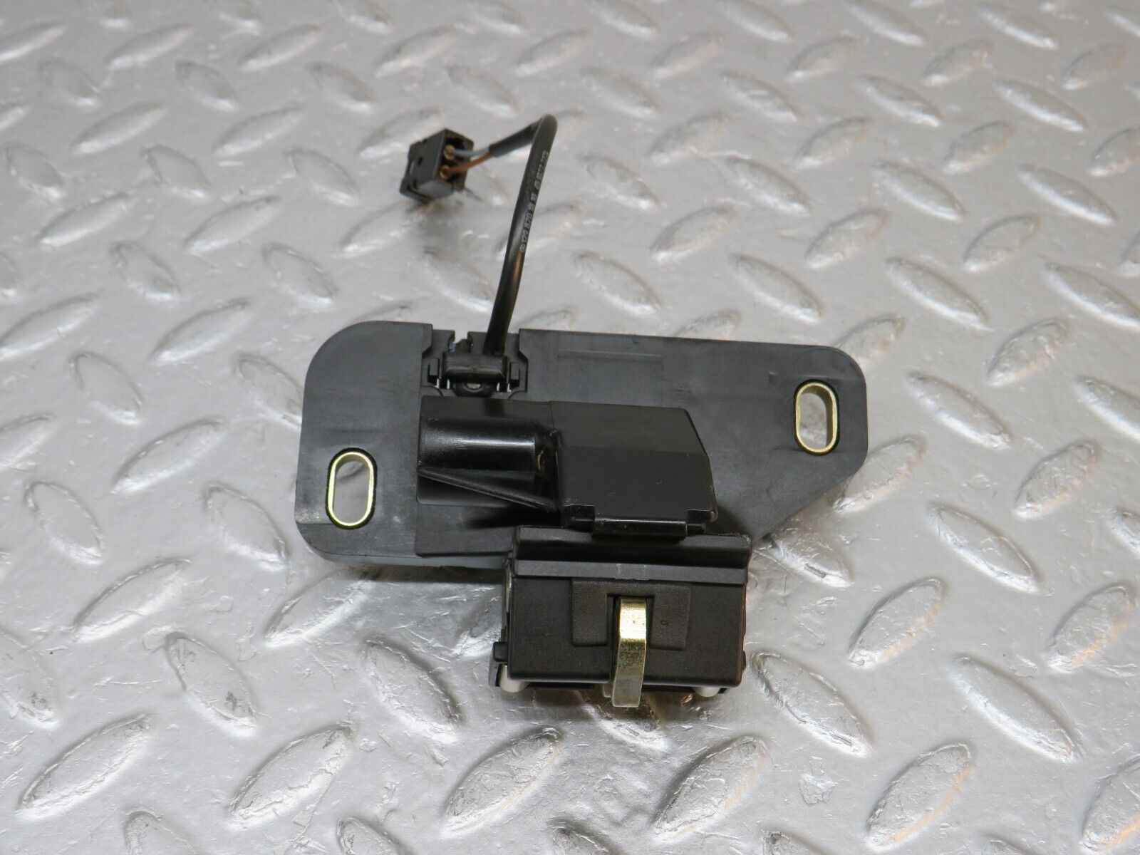 38256 Mercedes-Benz R129 280SL Coupe Trunk Lock 1298201810