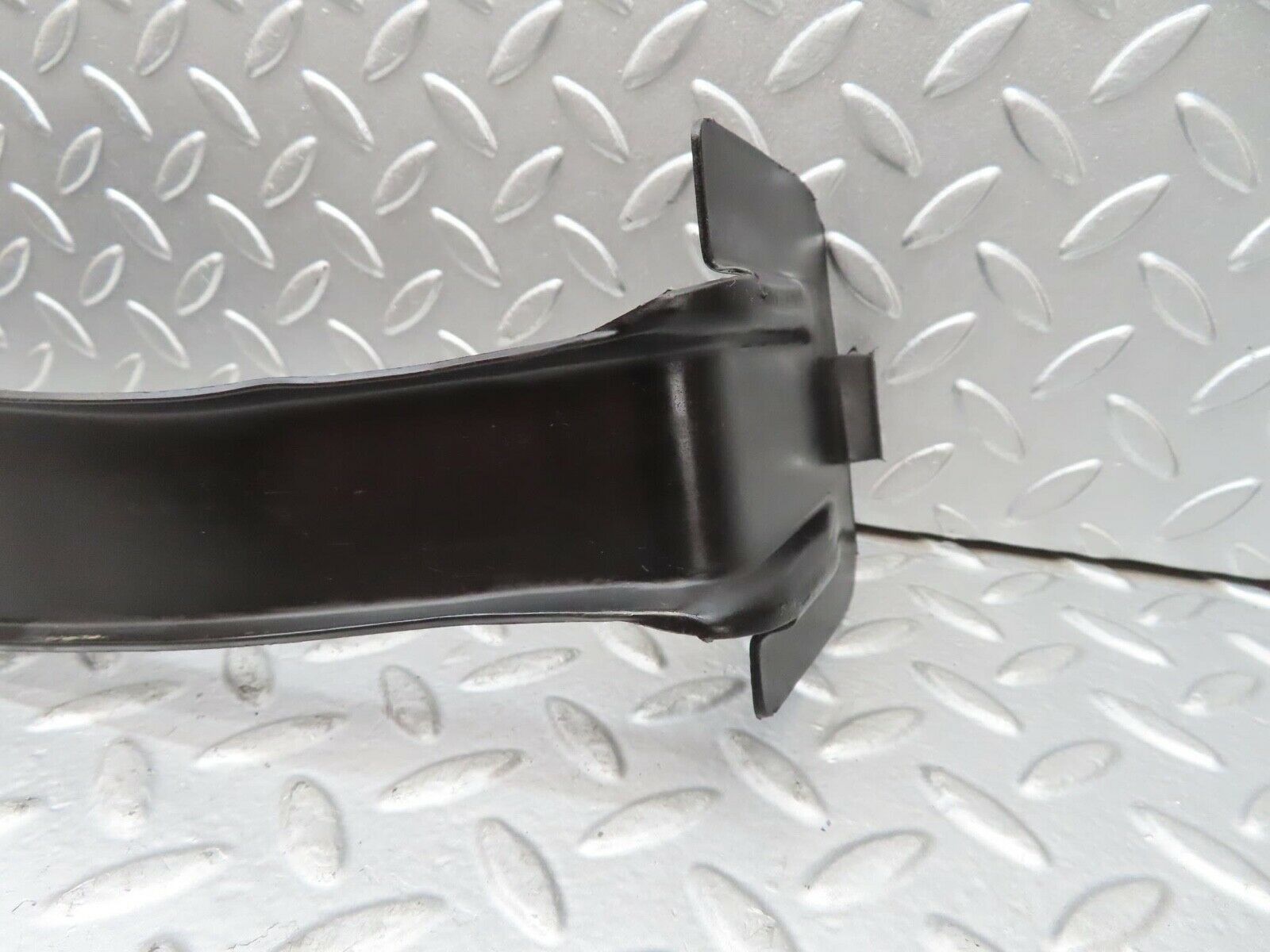 15822 Mercedes-Benz W123 280E Cable Channel Cover Rear Left 1238210136