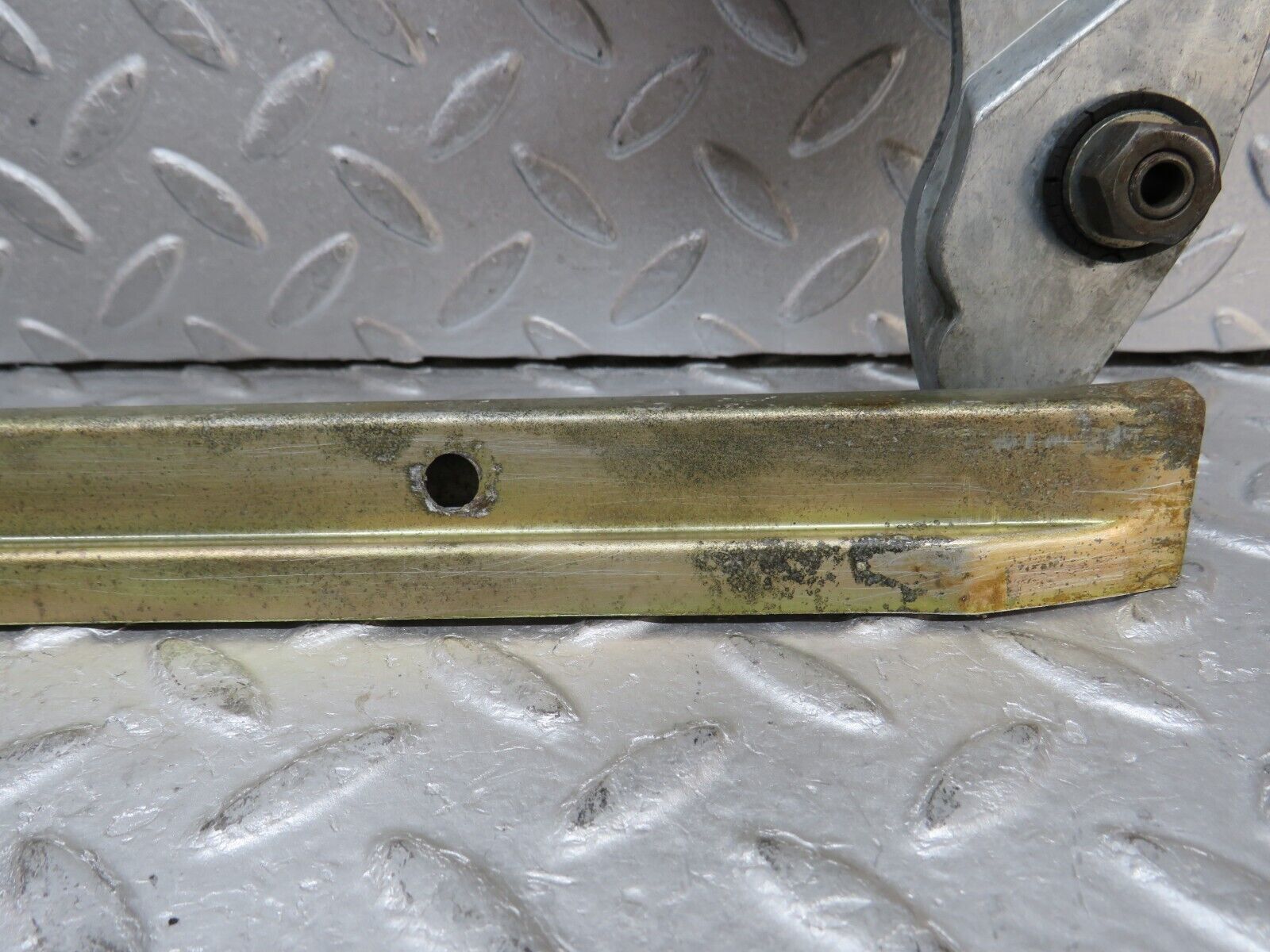 37422 Mercedes-Benz W109 300SEL Rear Right Power Window Regulator