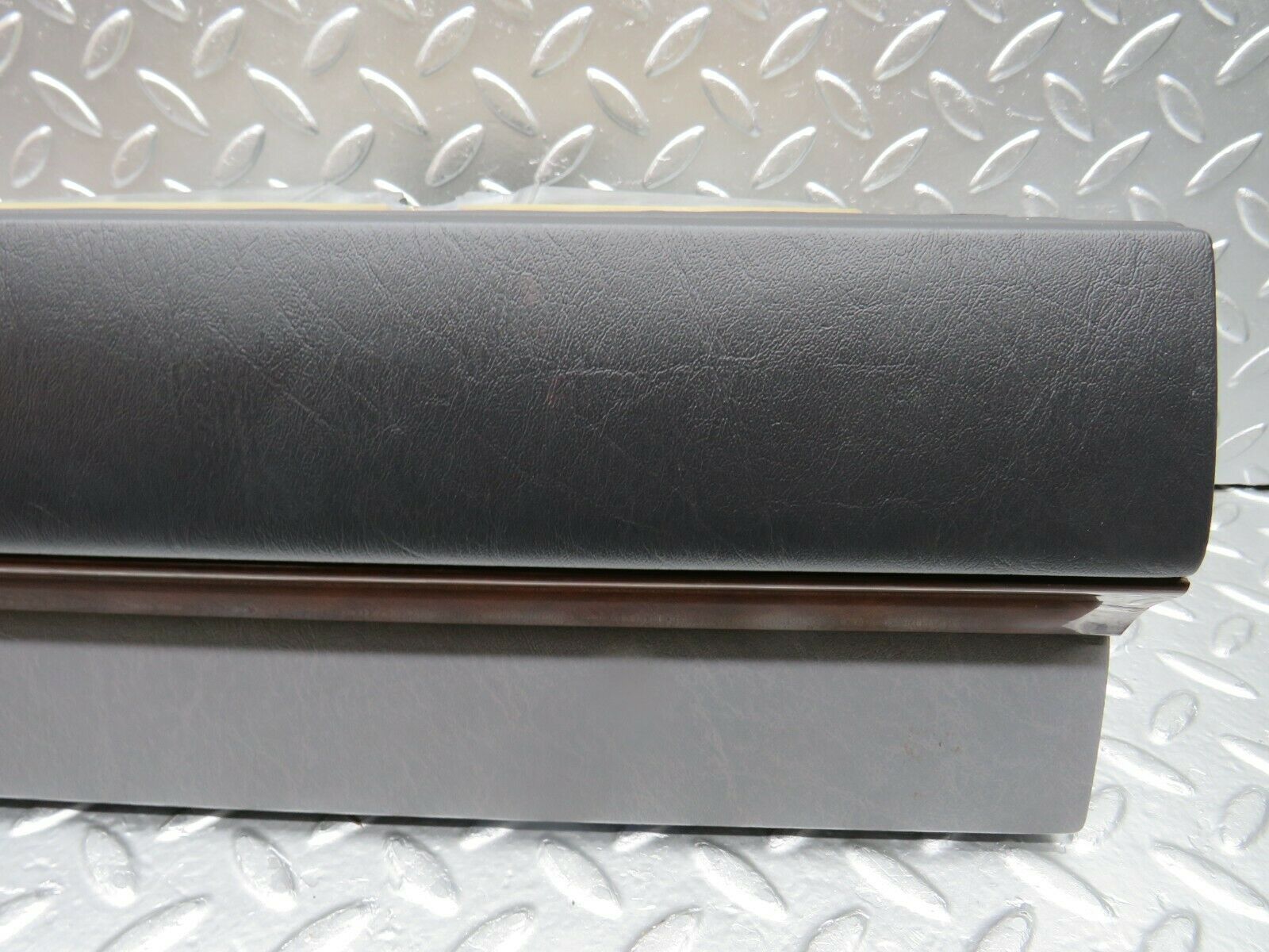 22334 Mercedes-Benz C124 E220 Dashboard Airbag Left Passenger Side 1298680363