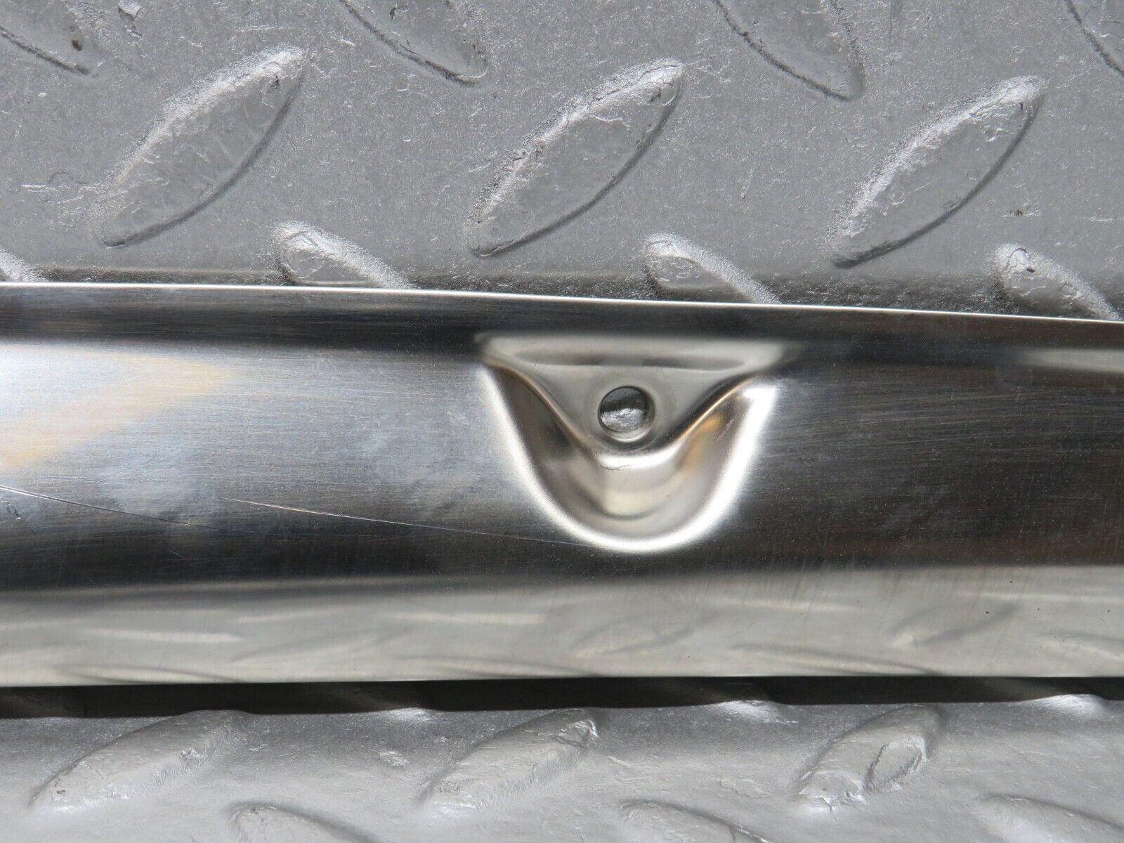 38593 Mercedes-Benz R129 280SL Coupe Folding Top Chrome Top Cover Trim Right