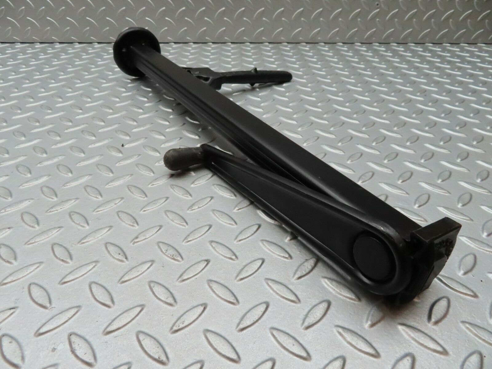 4088 Mercedes-Benz S123 200T Wagon Car Jack Bilstein 1235830215