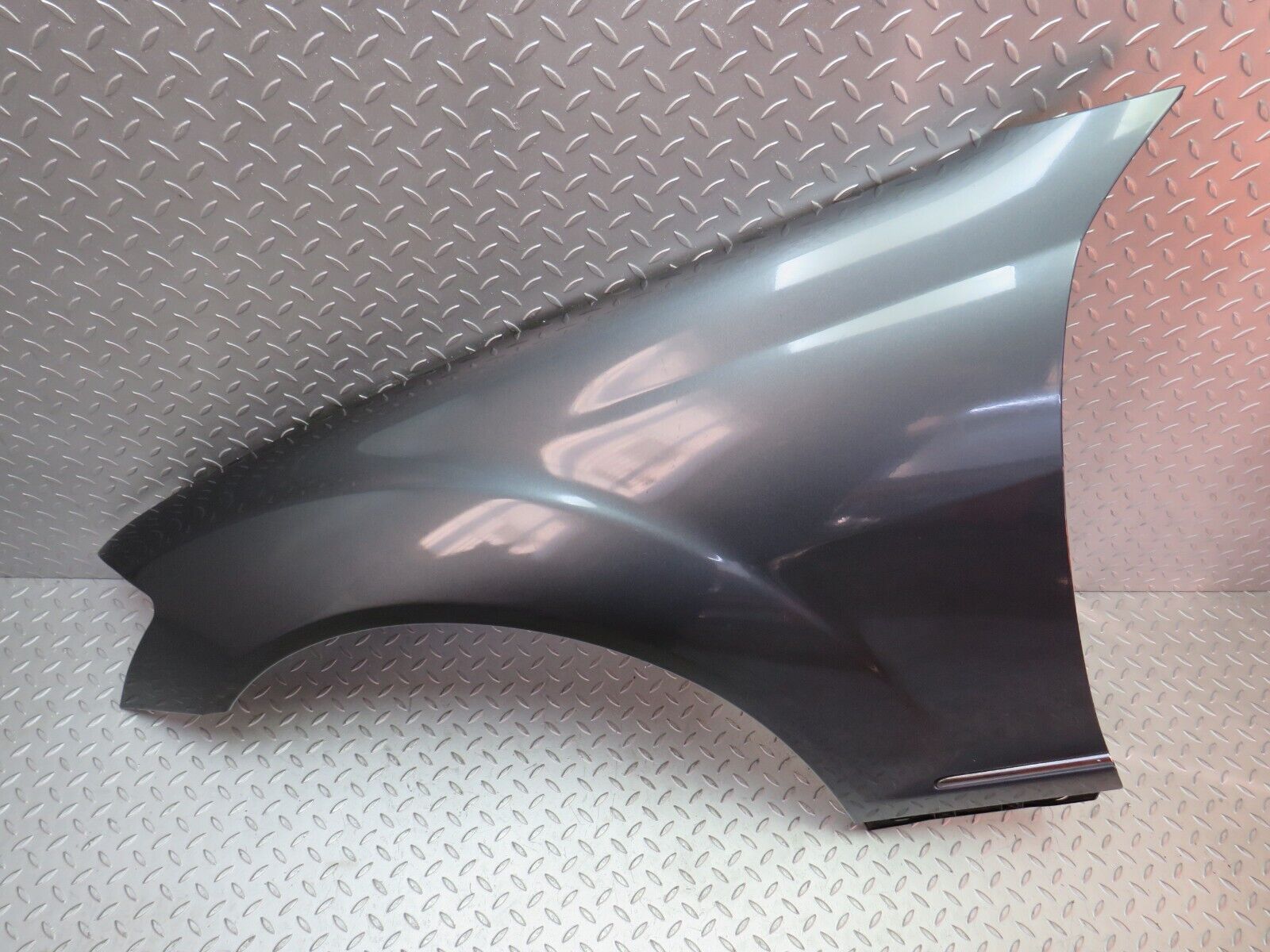 35092 Mercedes-Benz W221 Front Left Aluminium Wing Fender