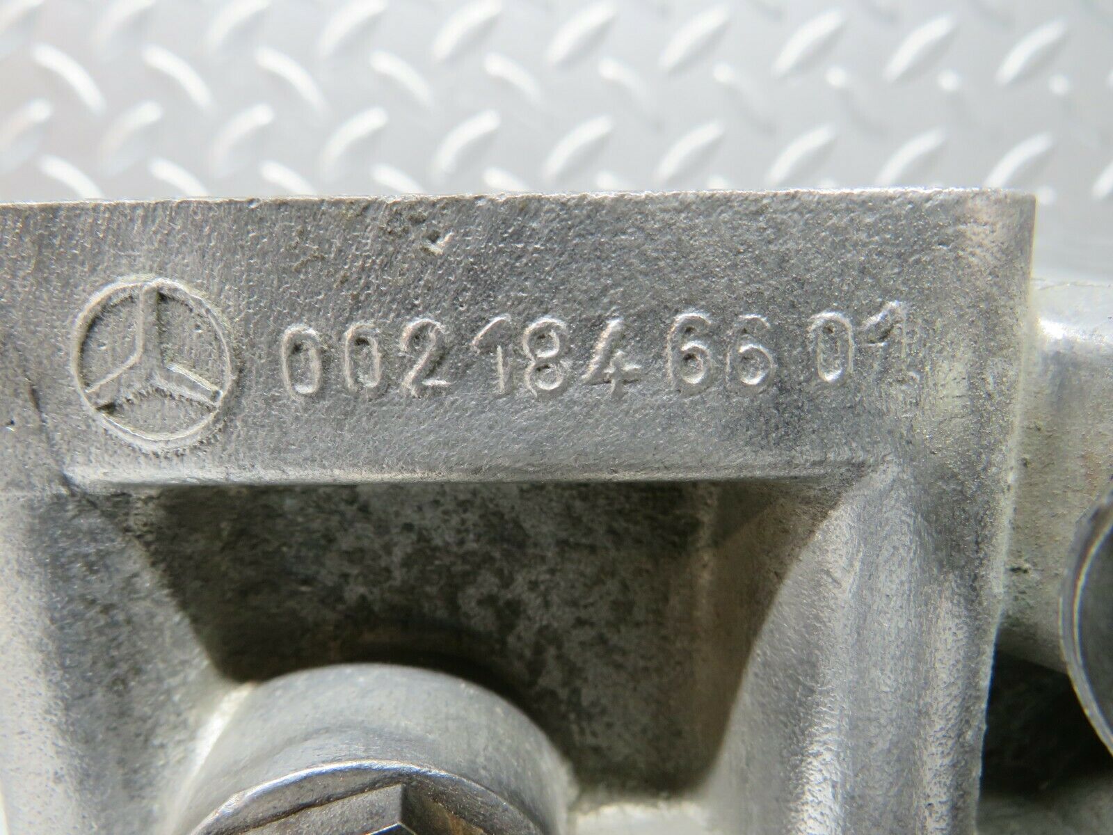 23533 Mercedes-Benz W114 280E Oil Filter Housing 0021846601