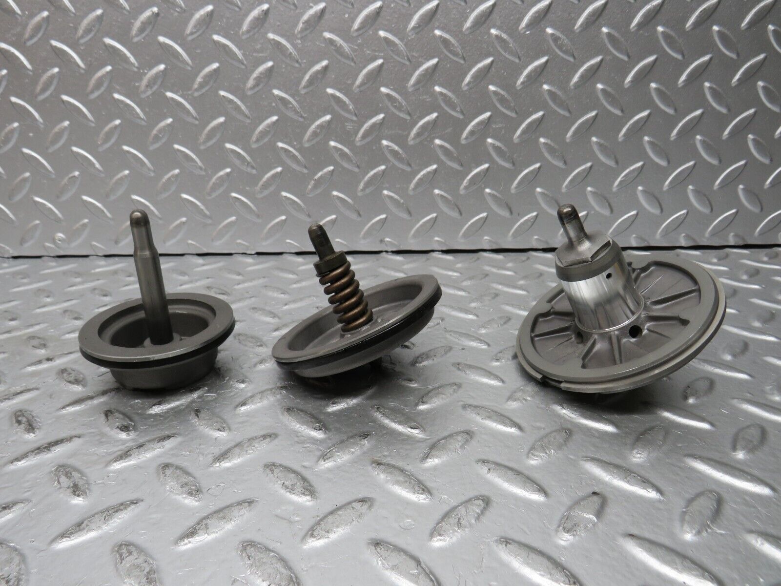 30220 Mercedes-Benz W123 230E Automatic Gearbox Piston Set 722.122 1152775538